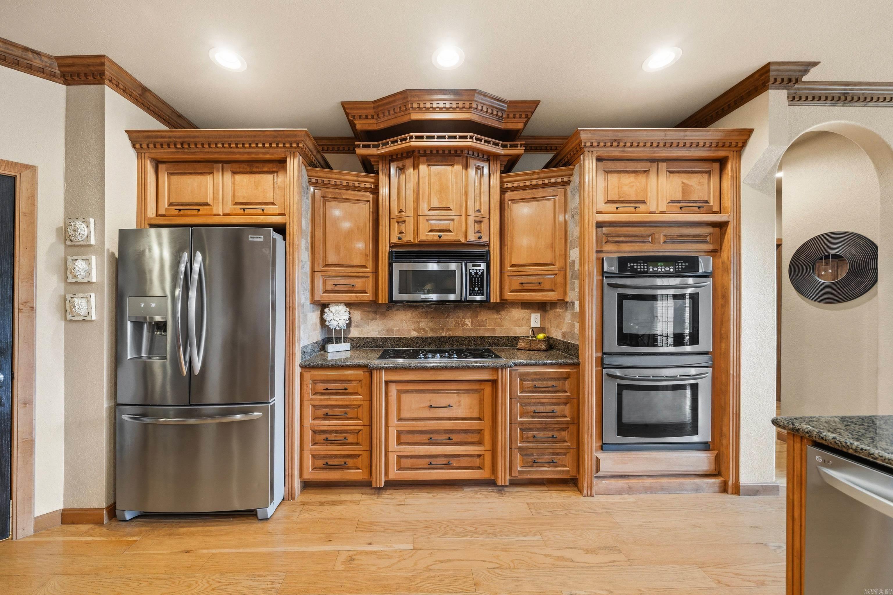 134 Bratton Property Photo 13