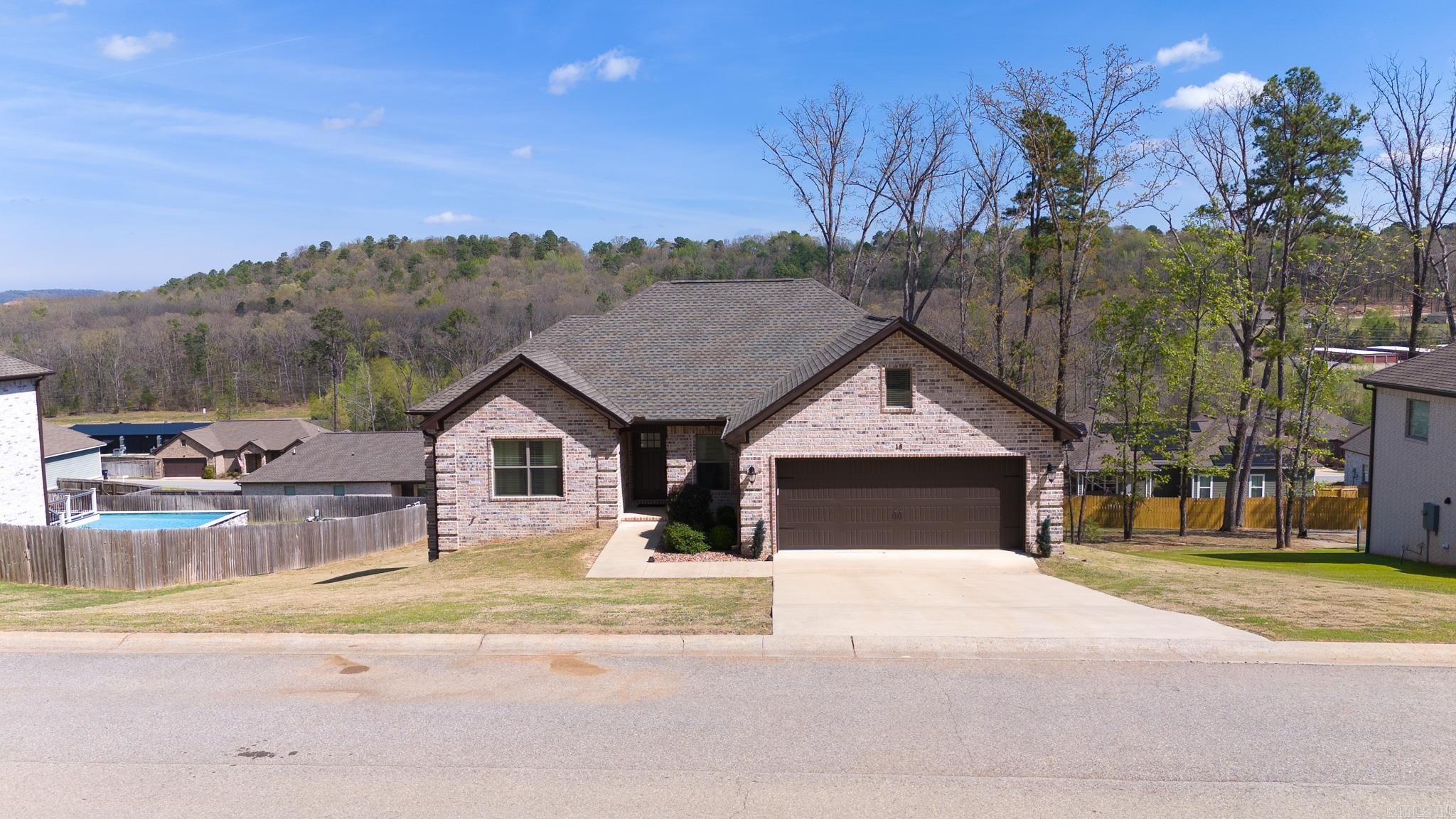 18 Jovi Lane Property Photo 1