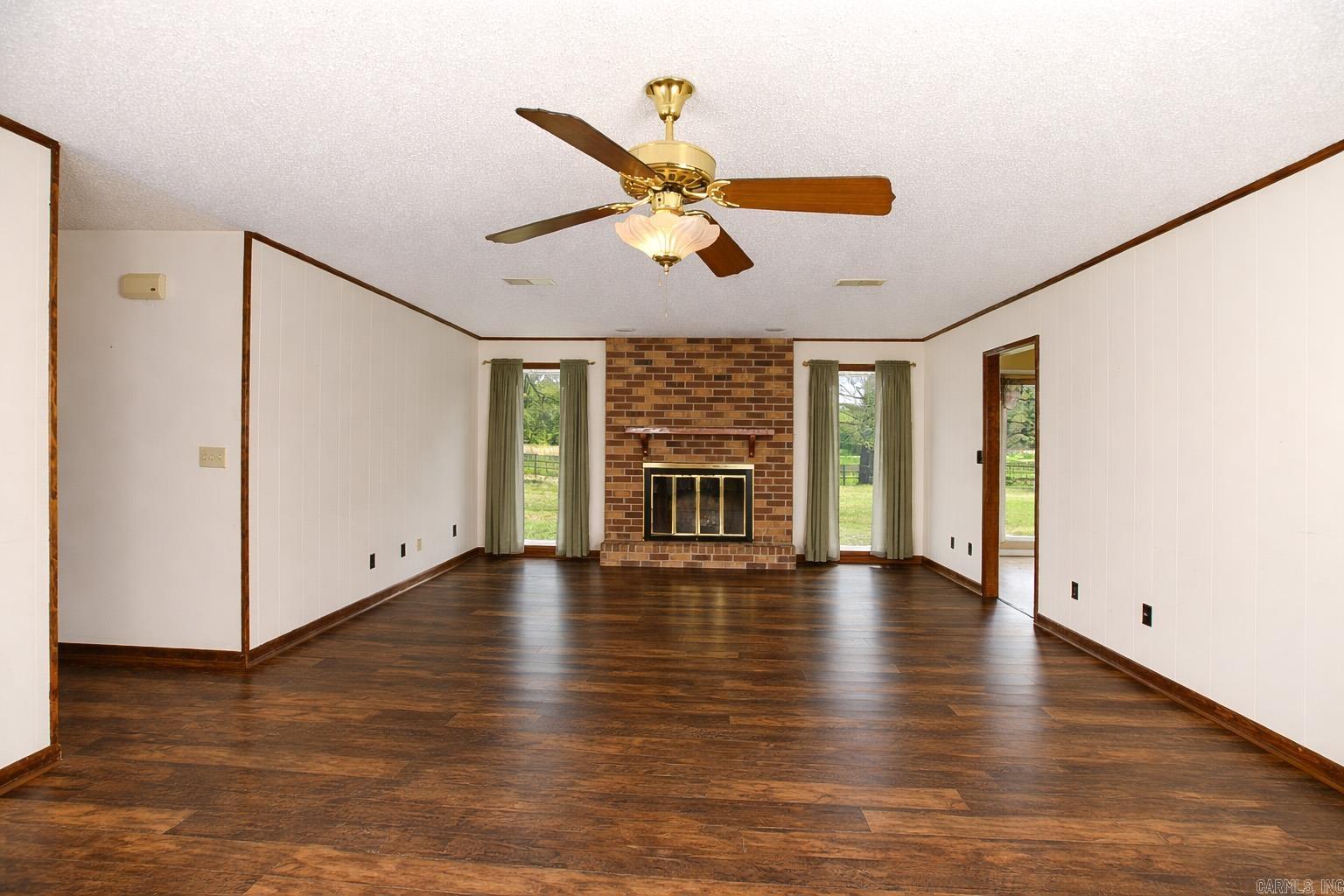 719 S Evans Property Photo 10