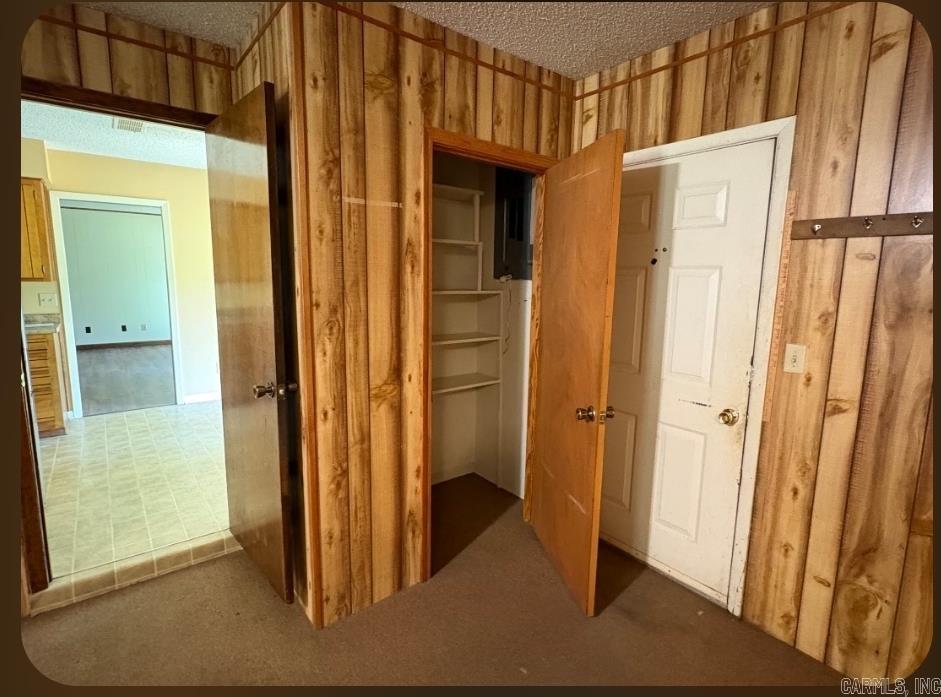 719 S Evans Property Photo 23