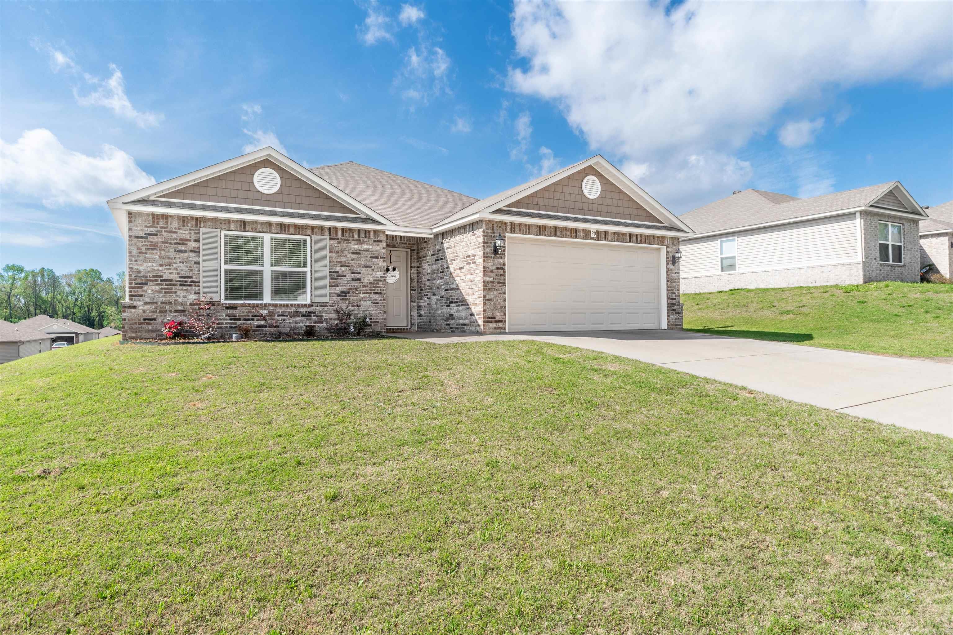 20 Erwin Drive Property Photo 3