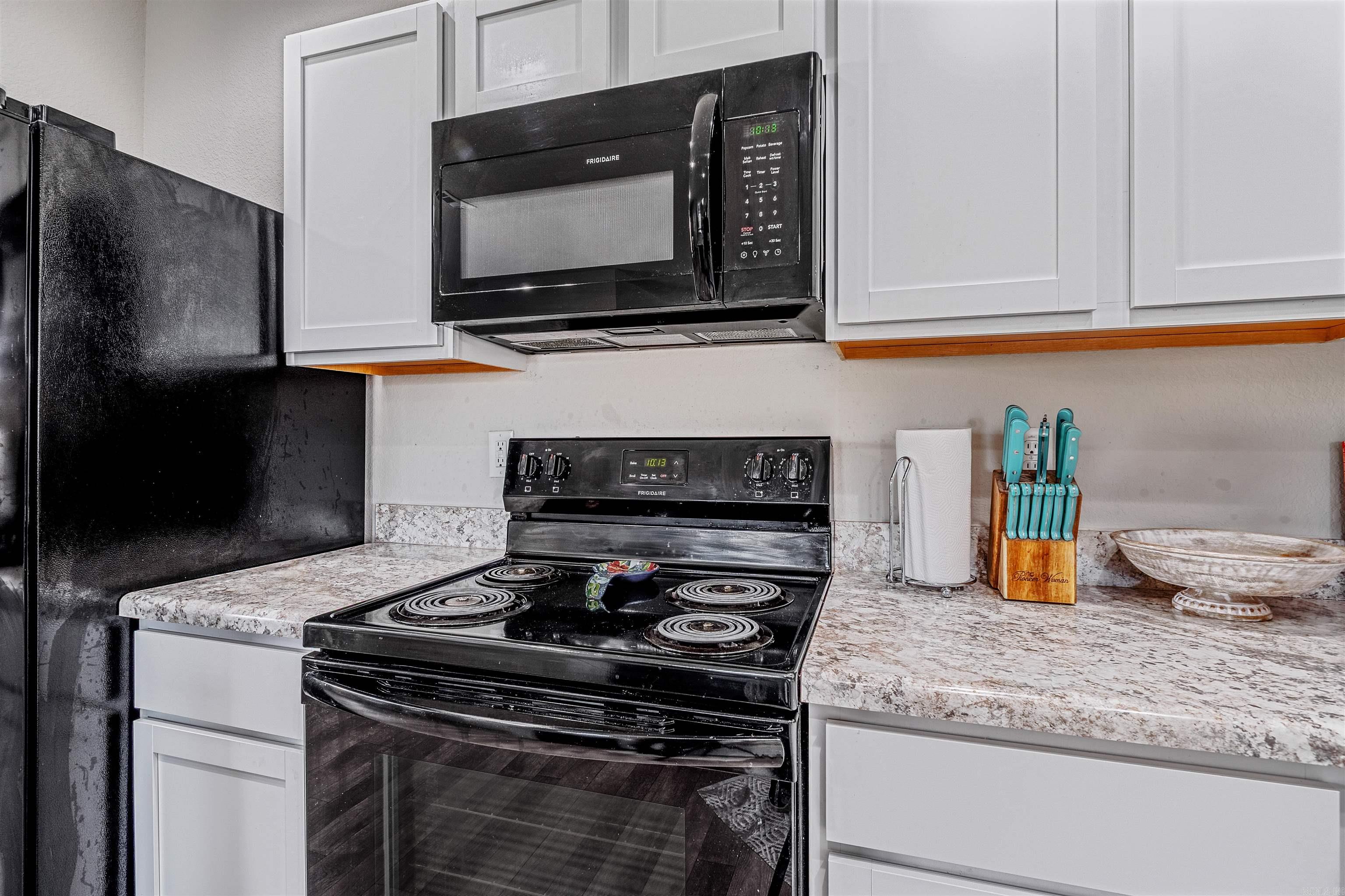 20 Erwin Drive Property Photo 14
