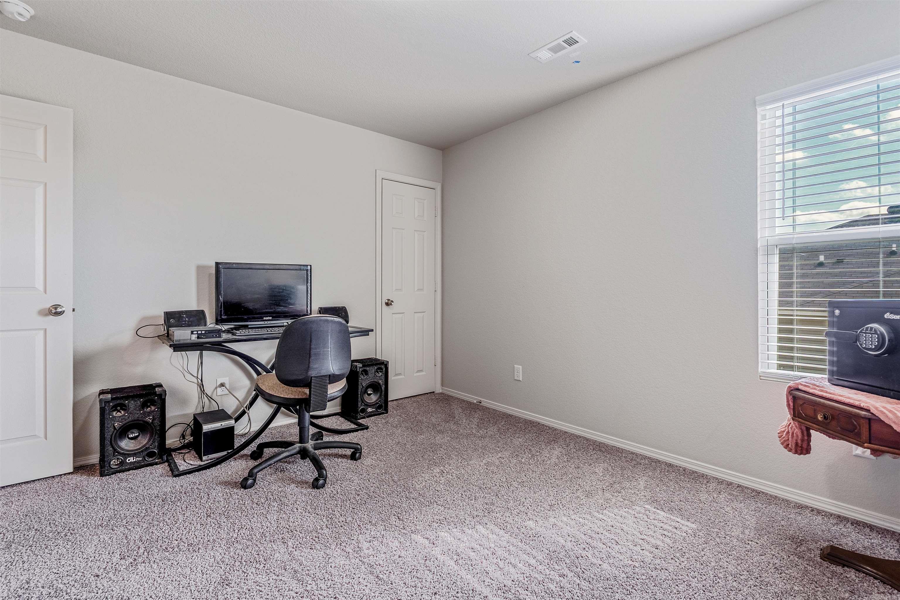 20 Erwin Drive Property Photo 29