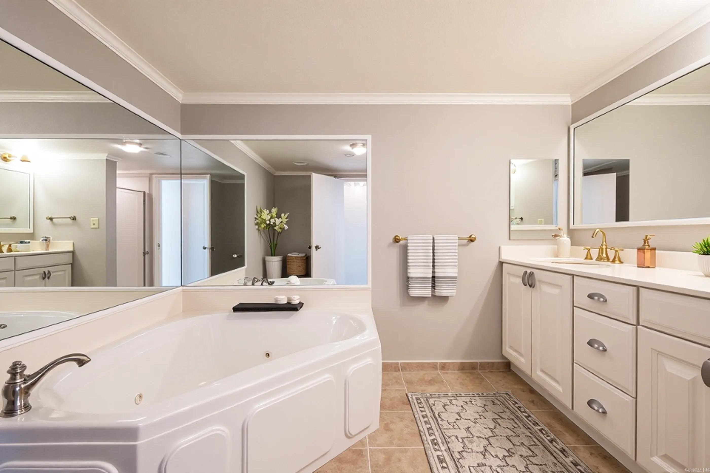 523 S Louisiana 7a Property Photo 14