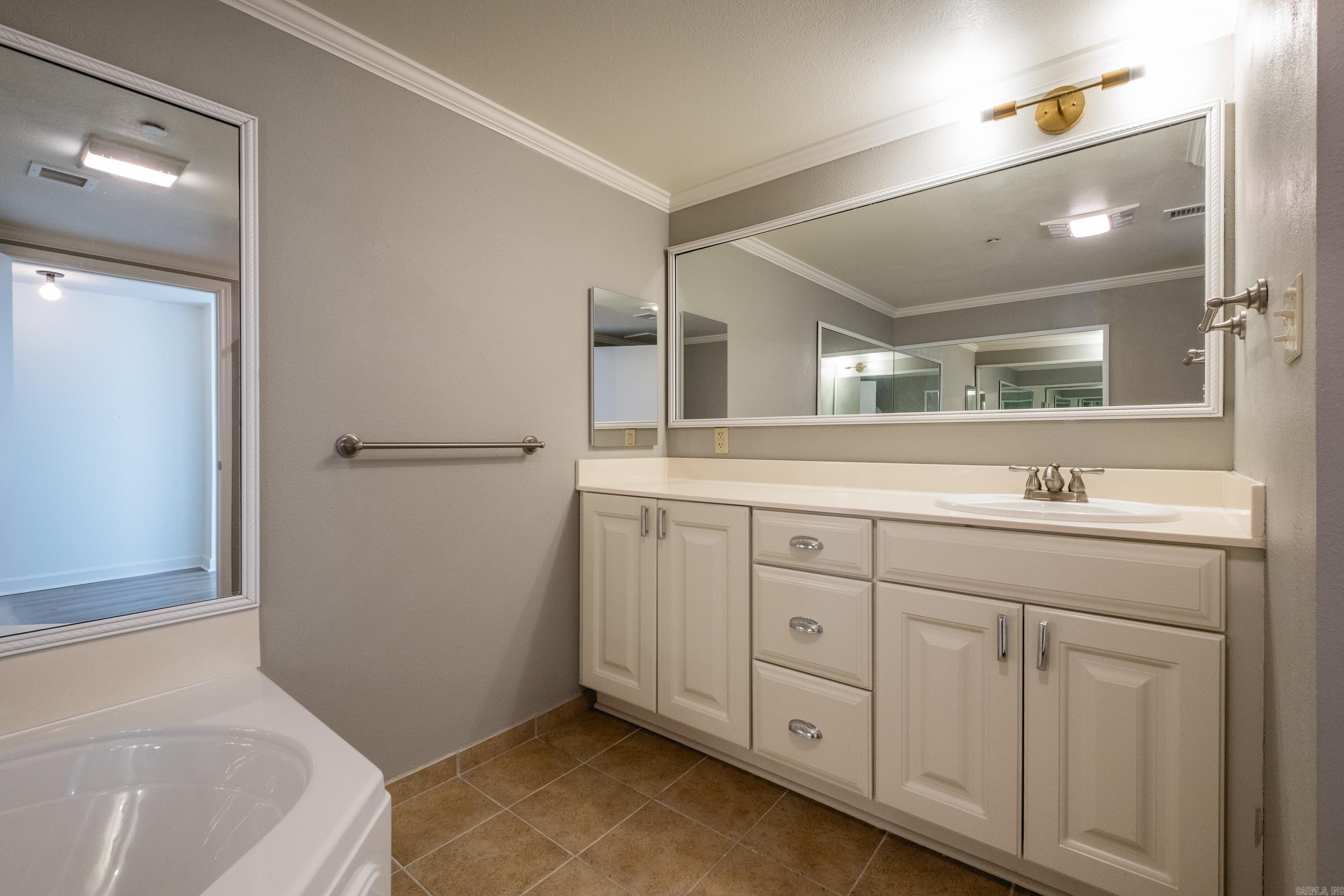 523 S Louisiana 7a Property Photo 39