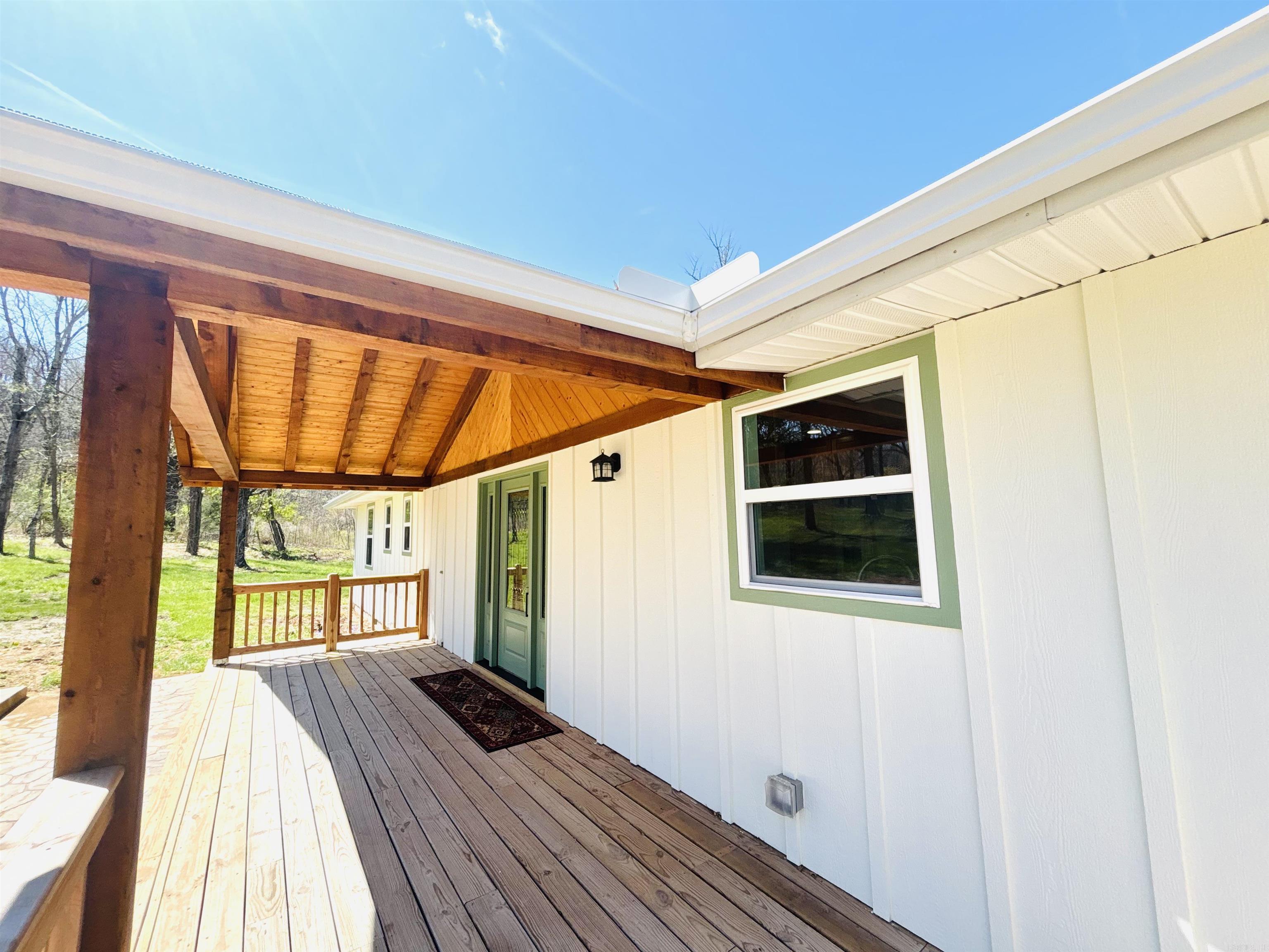 233 South Mountain Road Property Photo 4