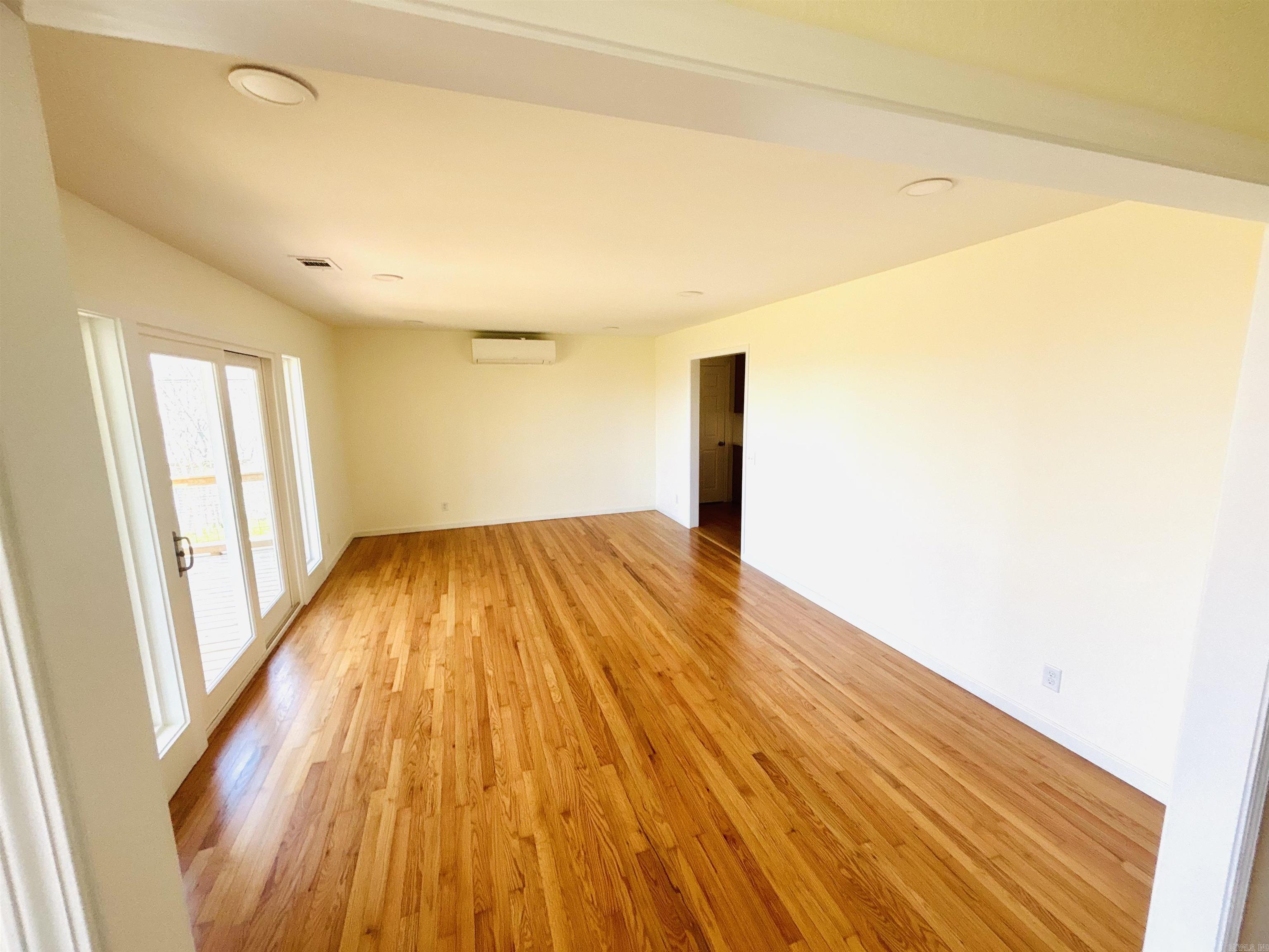 233 South Mountain Road Property Photo 13