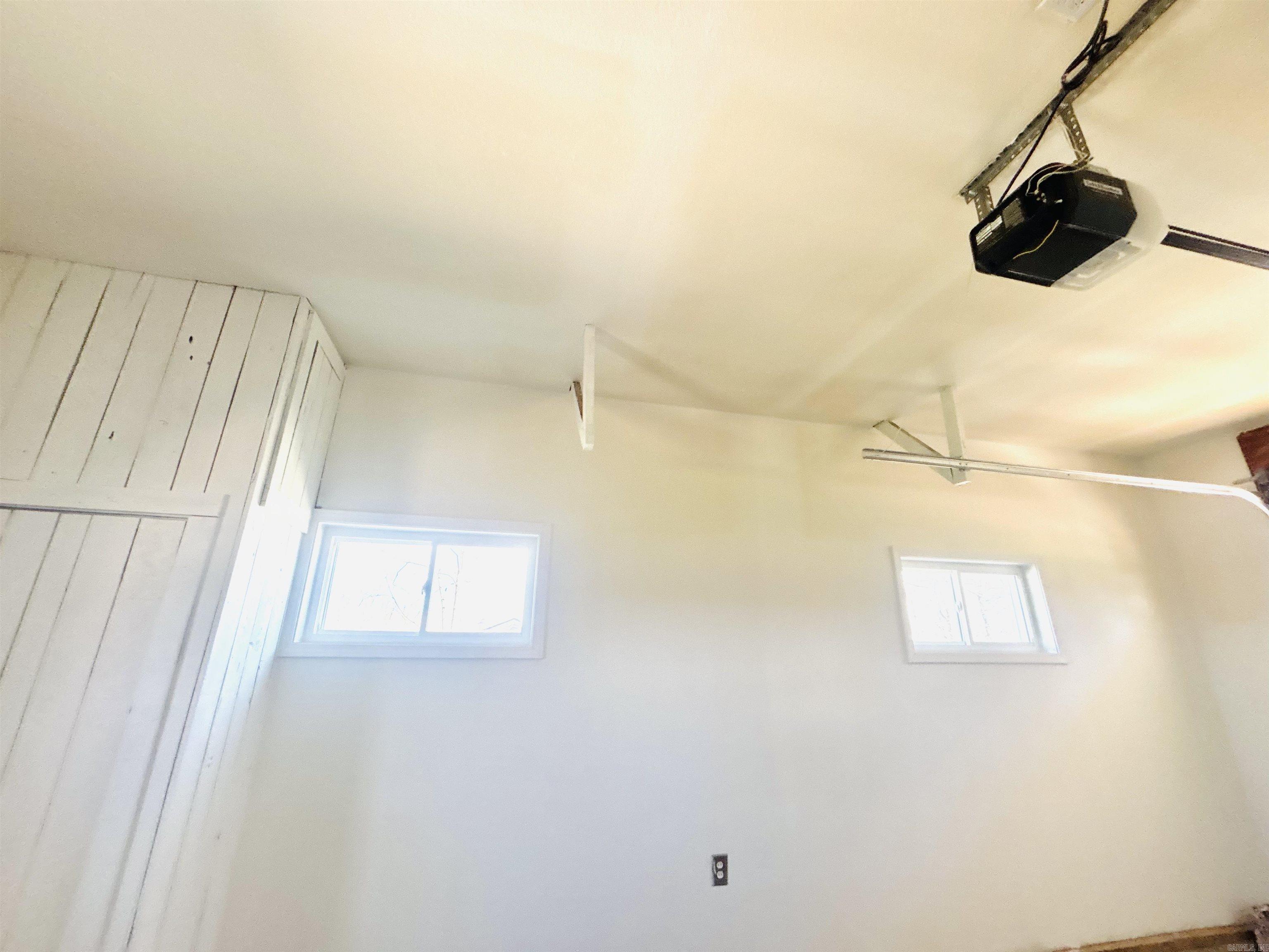 233 South Mountain Road Property Photo 48