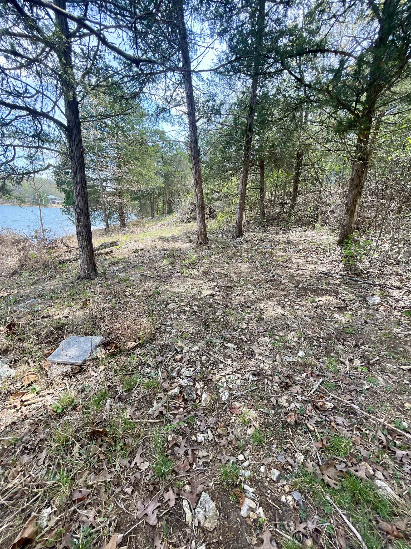 88 Isleta Drive Property Photo 15