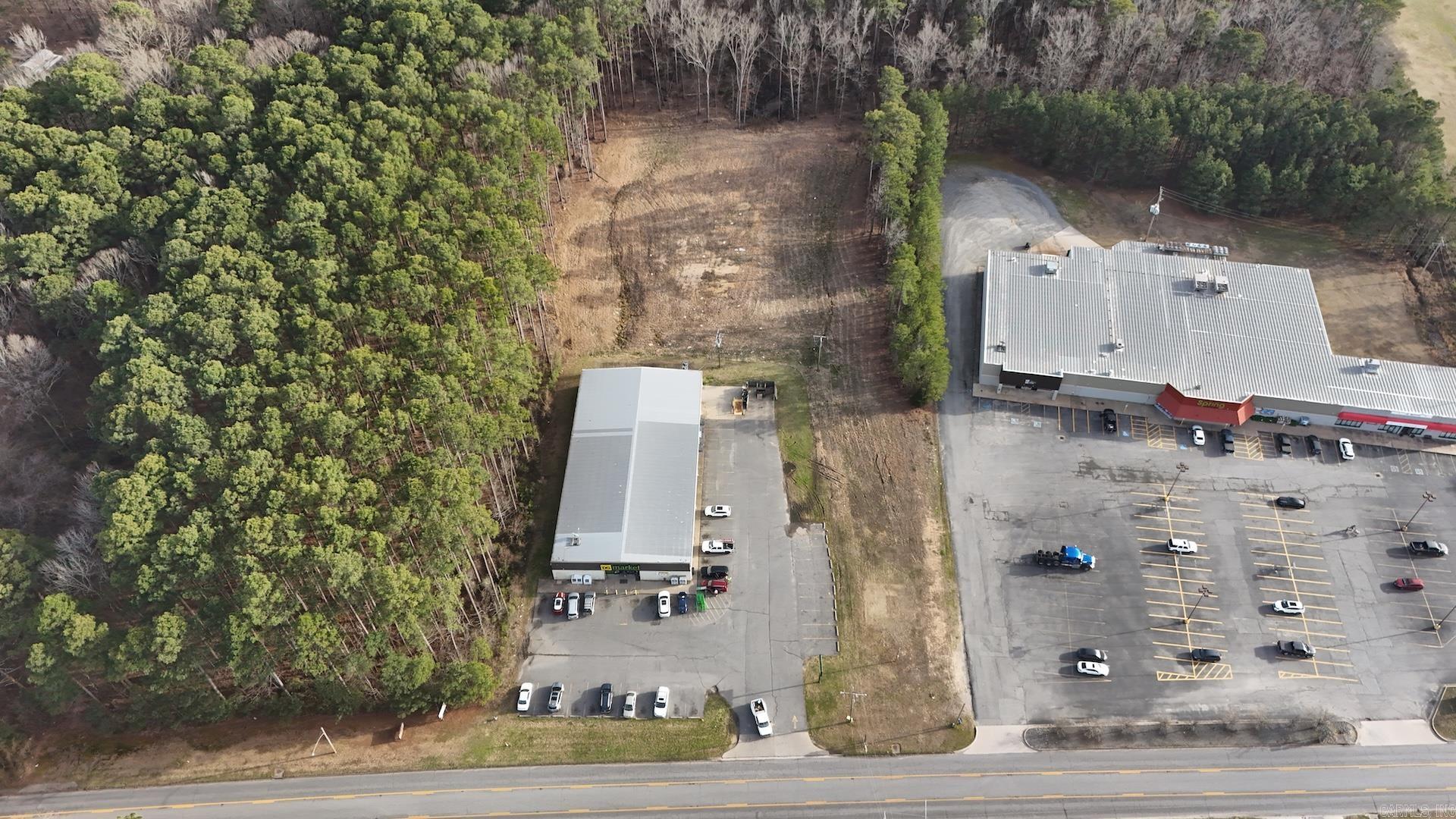1008 Sheridan Road Property Photo 2