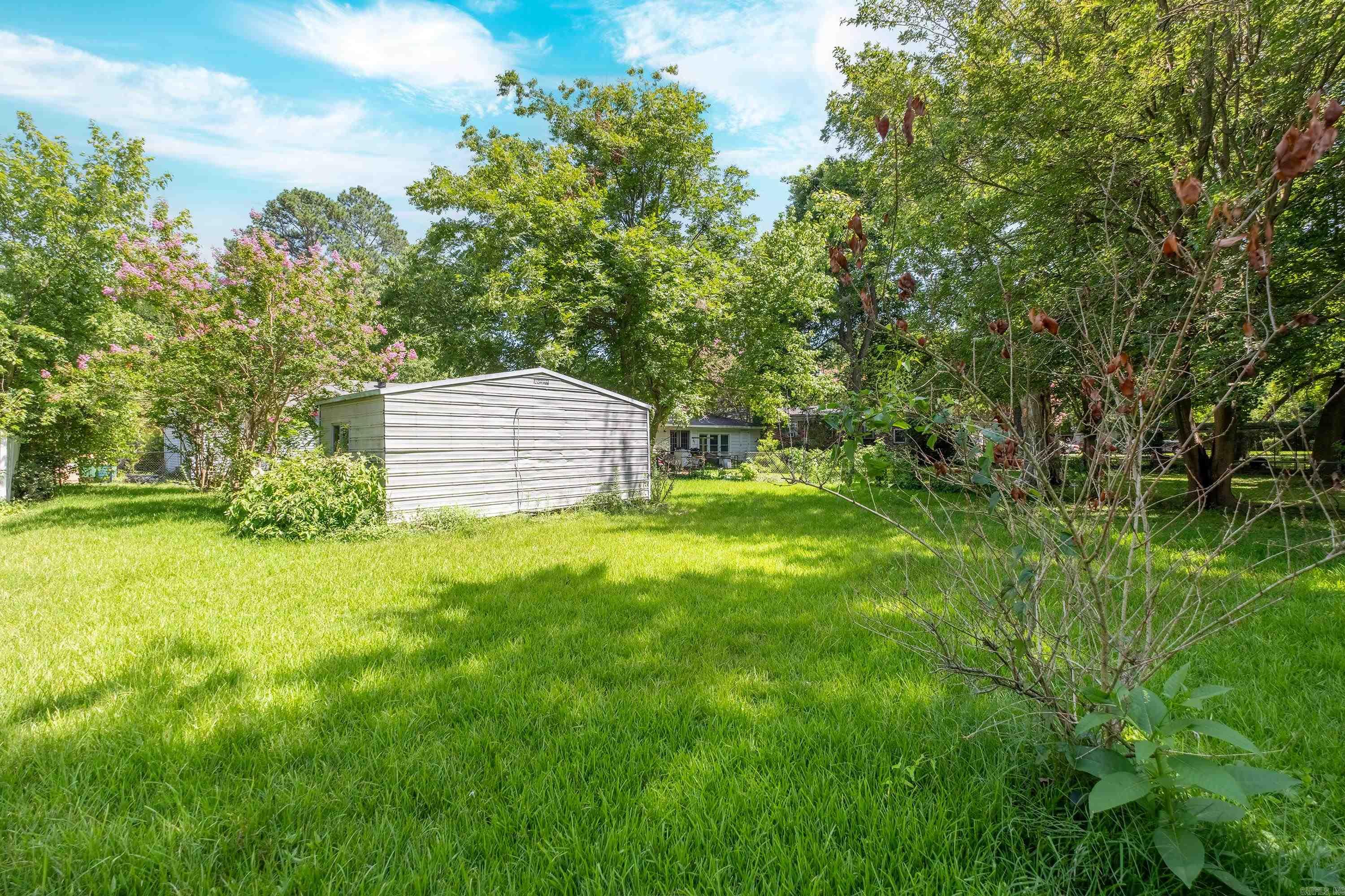 405 Healy Street Property Photo 21