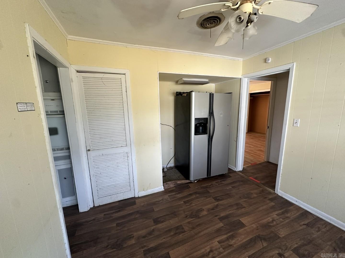 1808 S Leslie Street Property Photo 14