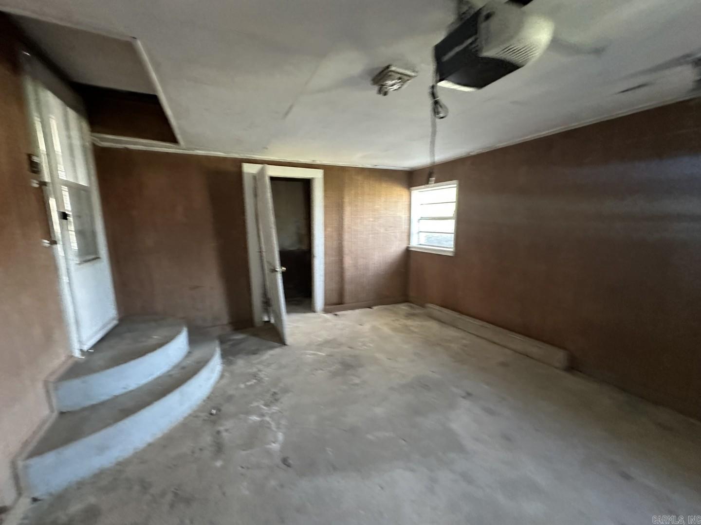1808 S Leslie Street Property Photo 26