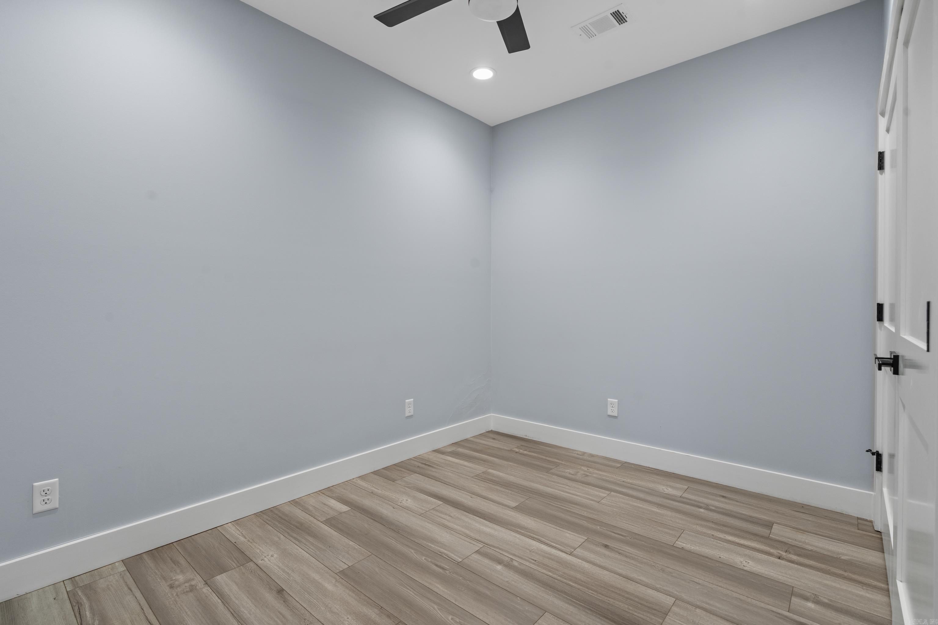 106 Hunterscove Place Property Photo 15
