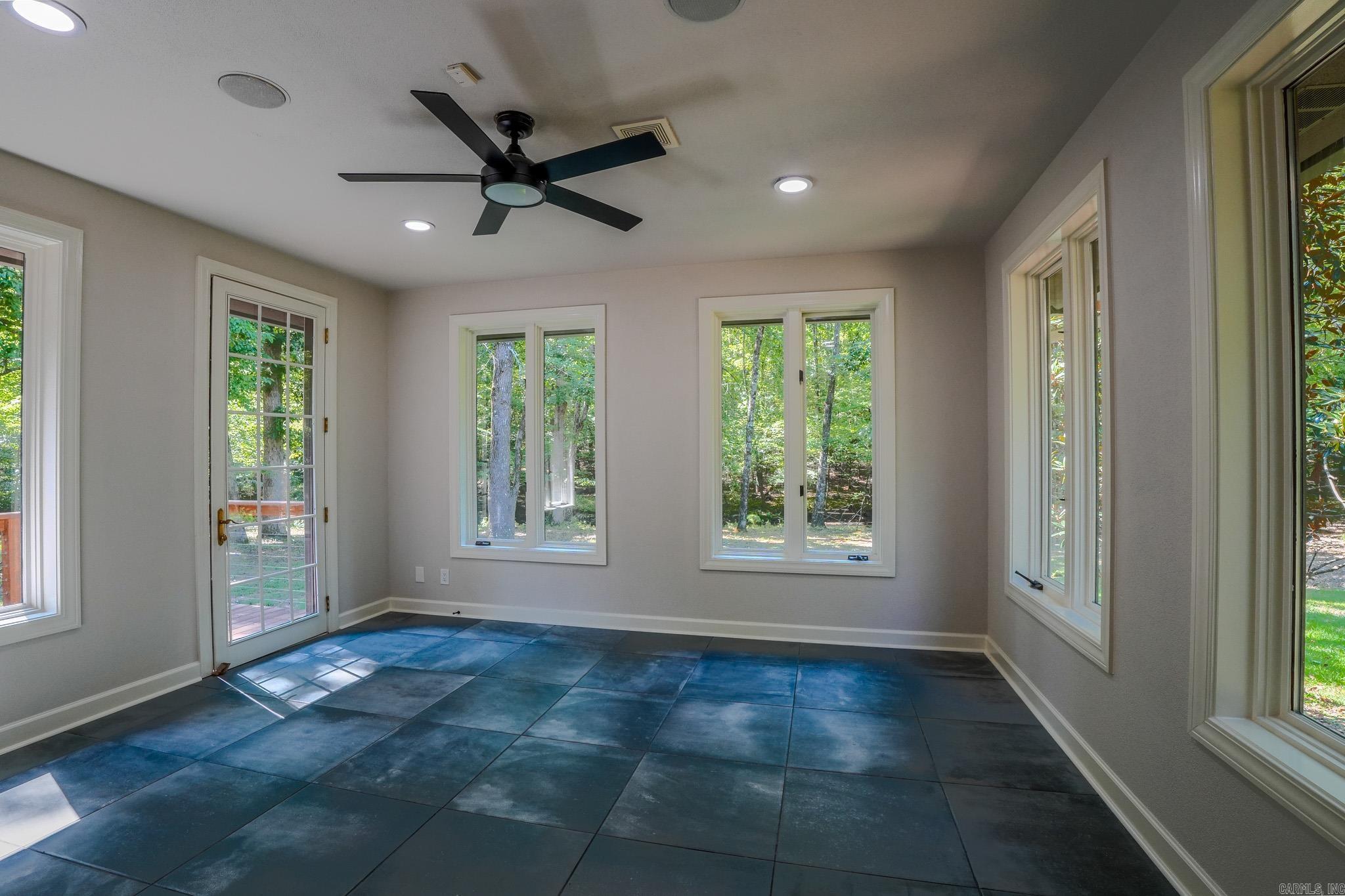 28721 Kanis Road Property Photo 20