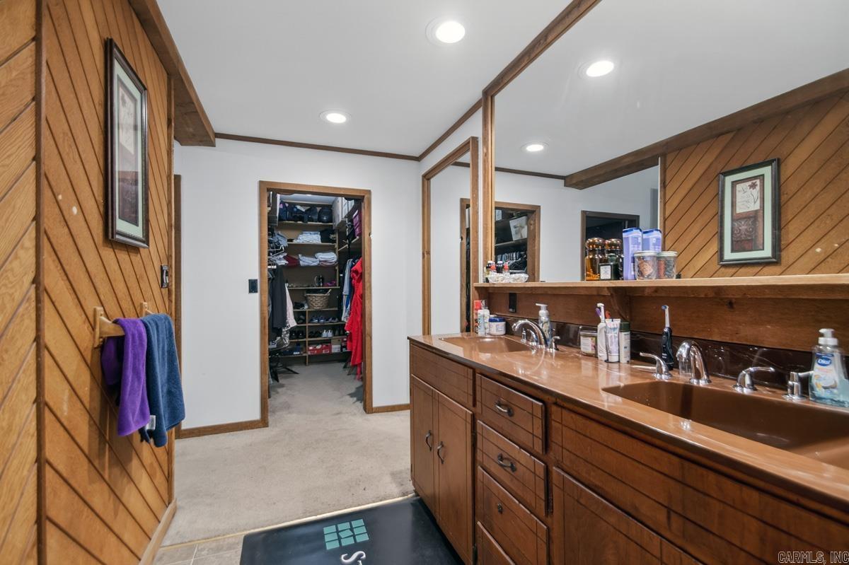 422 Marion Street Property Photo 18