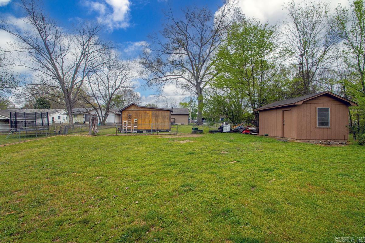 422 Marion Street Property Photo 37