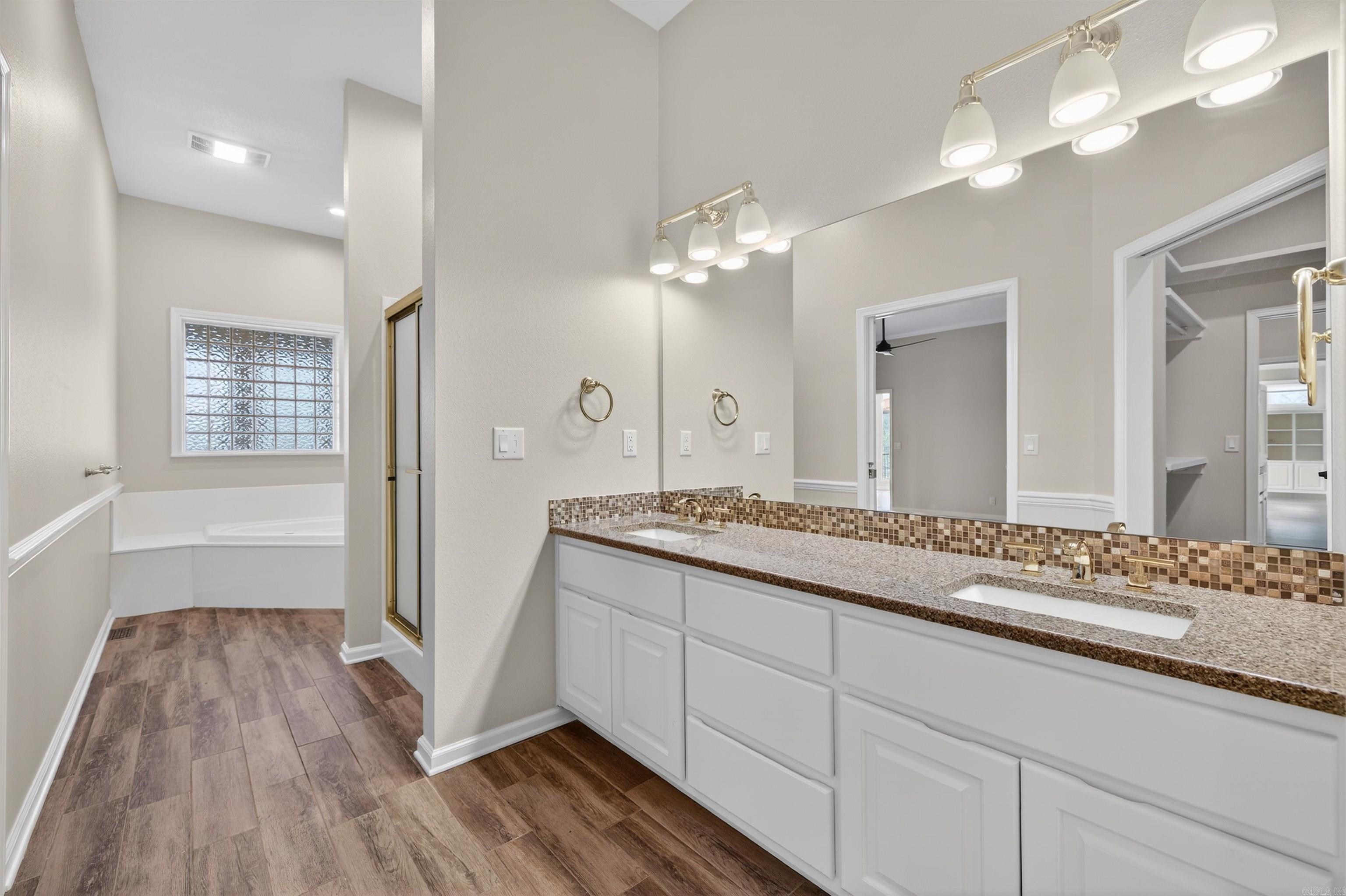 21 Diamante Boulevard Property Photo 14