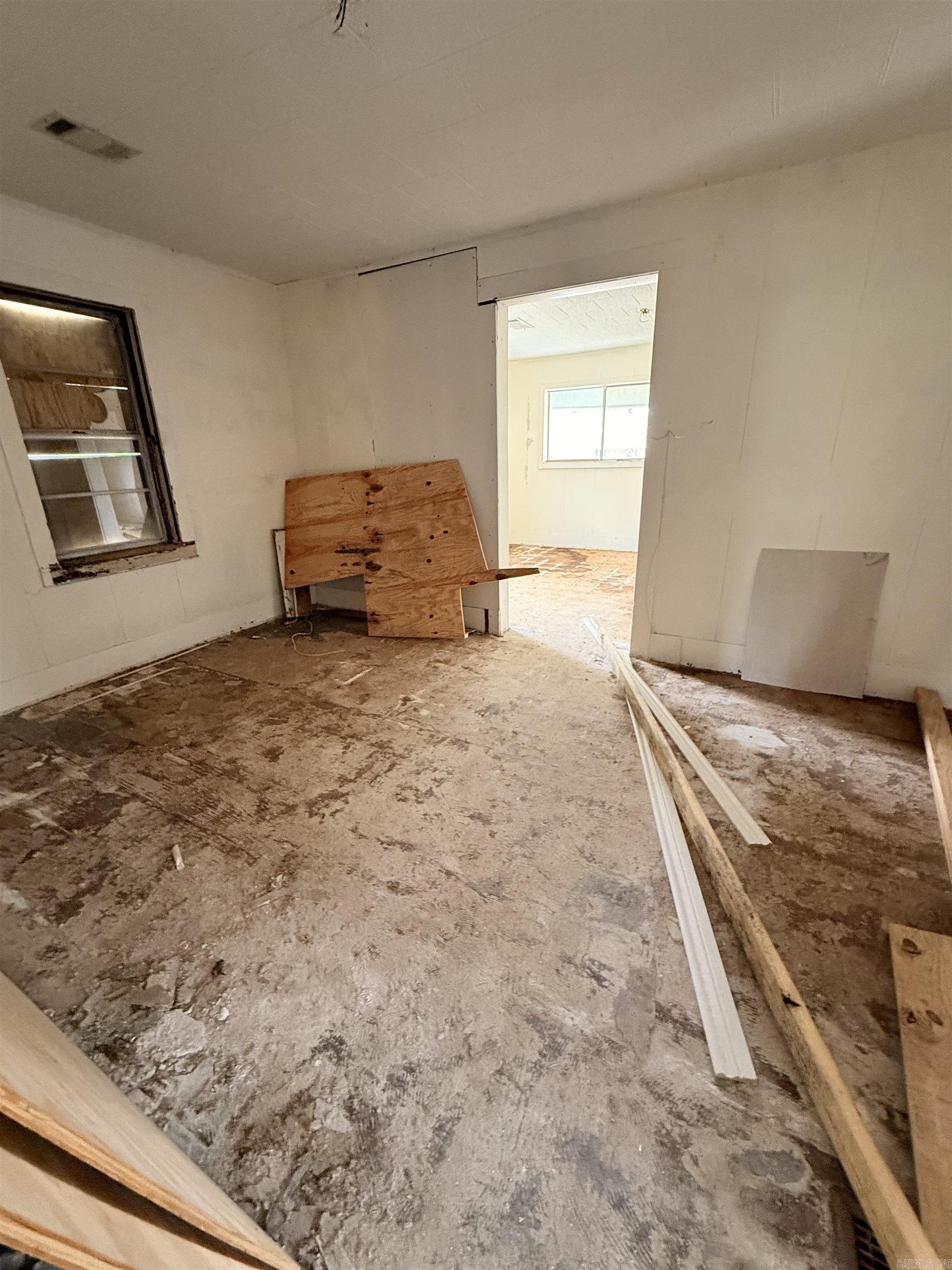1032 Summer Street Property Photo 3