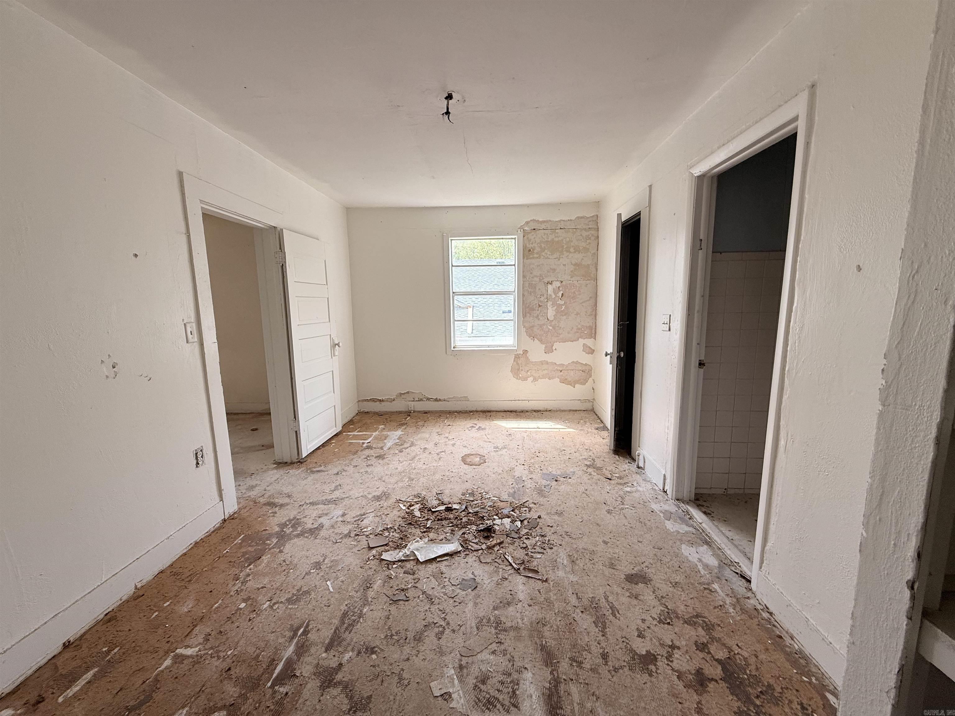 1032 Summer Street Property Photo 7