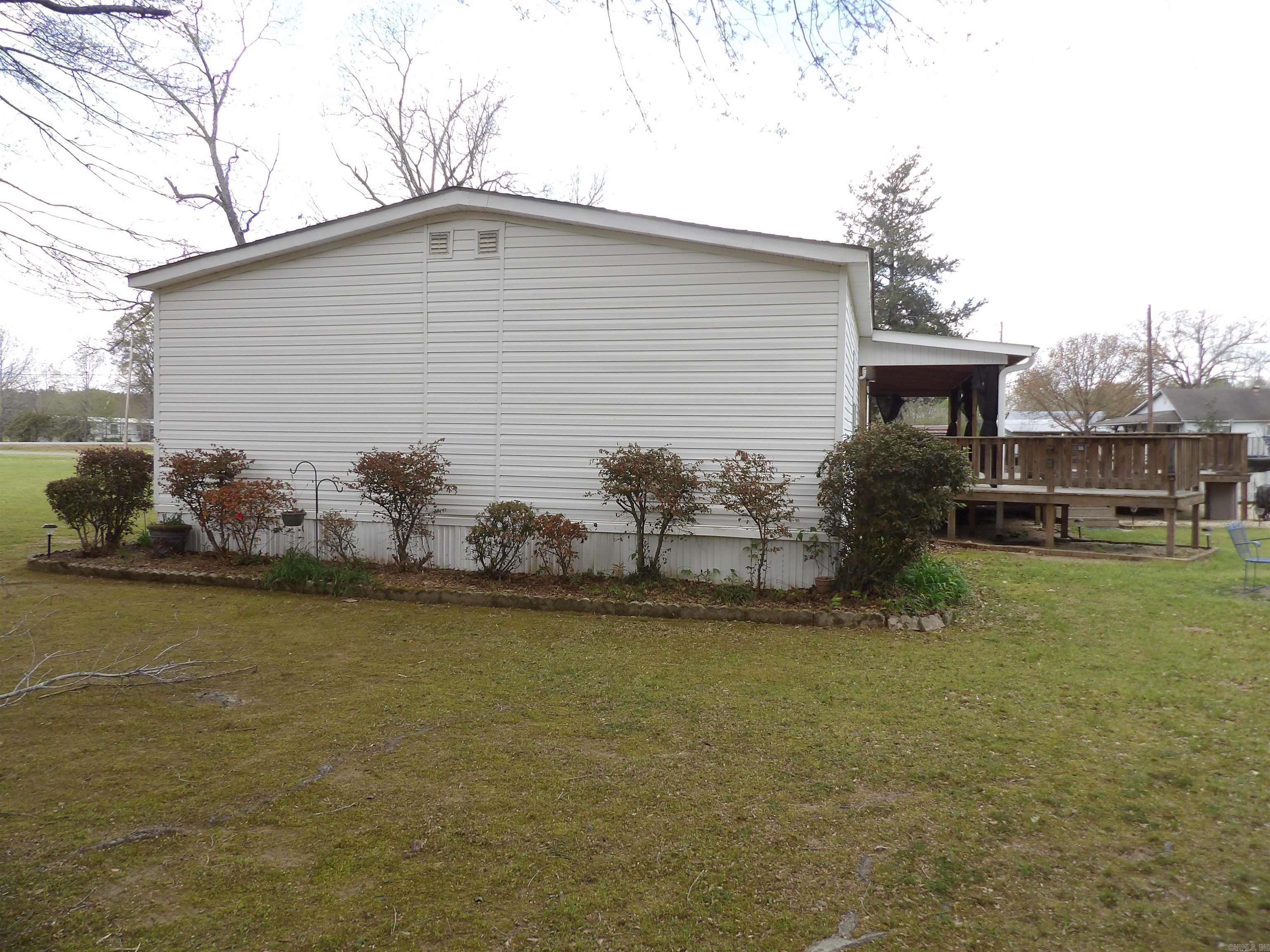 2298 E 35 Highway Property Photo 6
