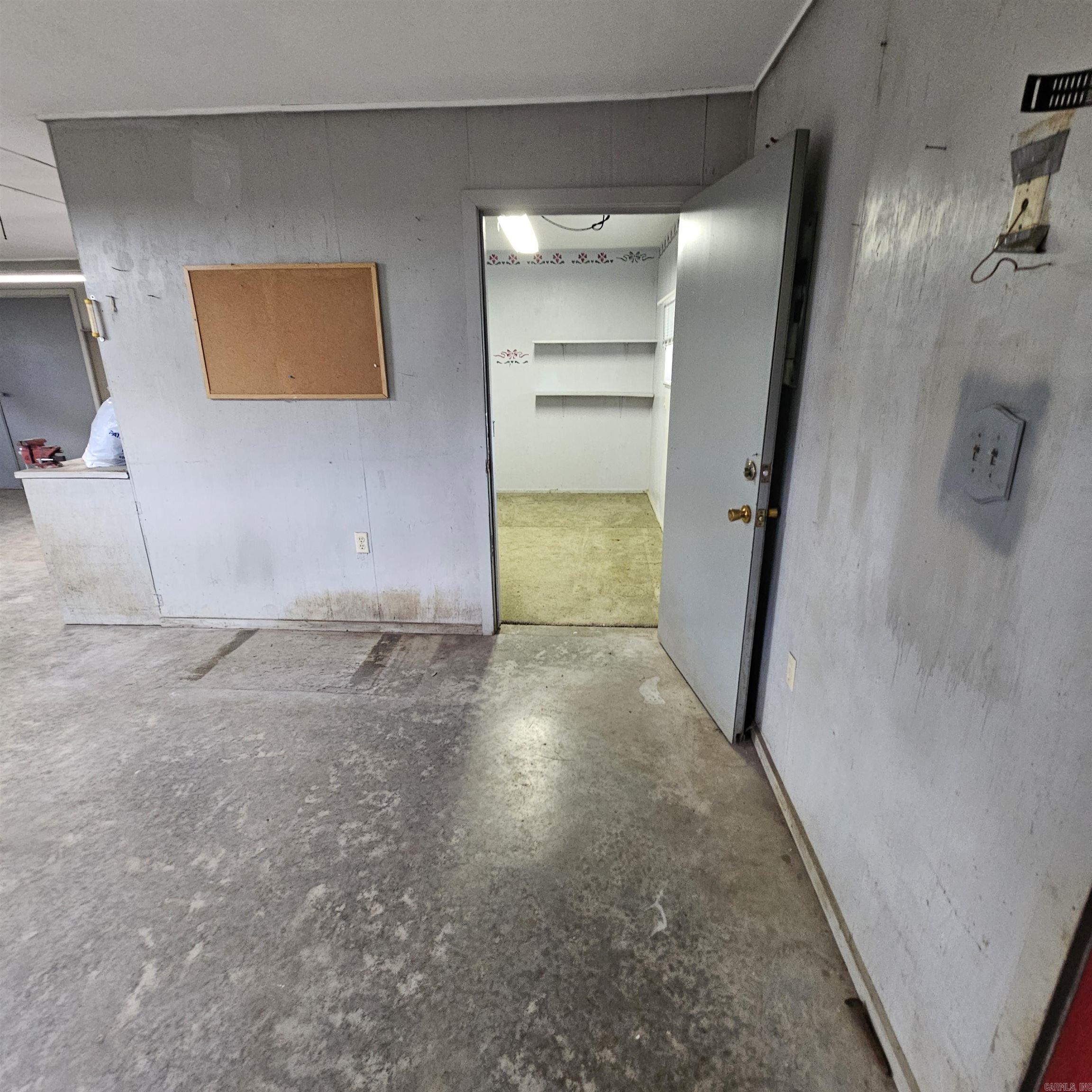 25951 E State Highway 22 Highway Property Photo 36