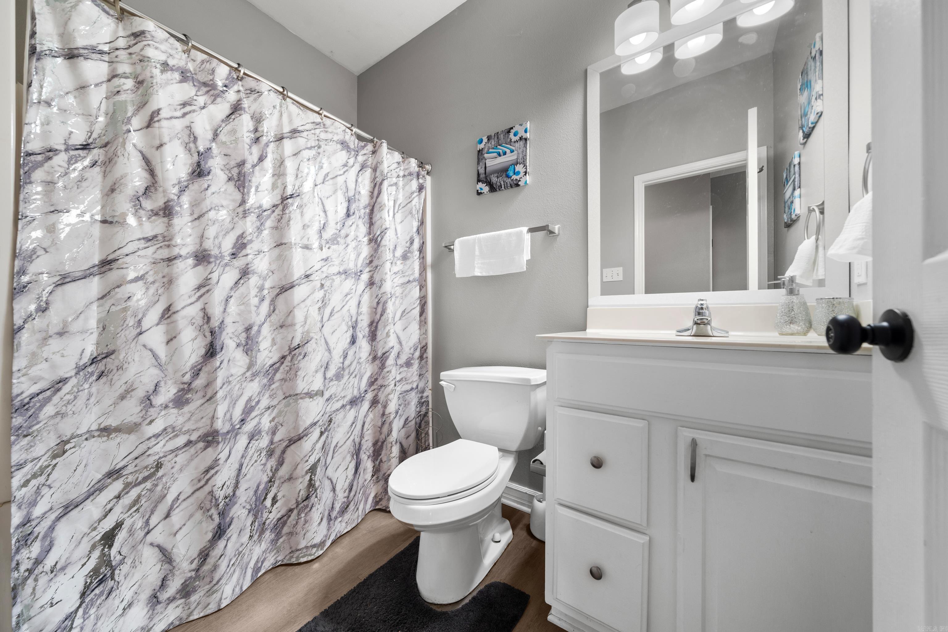 105 Wyatt Cove Property Photo 35