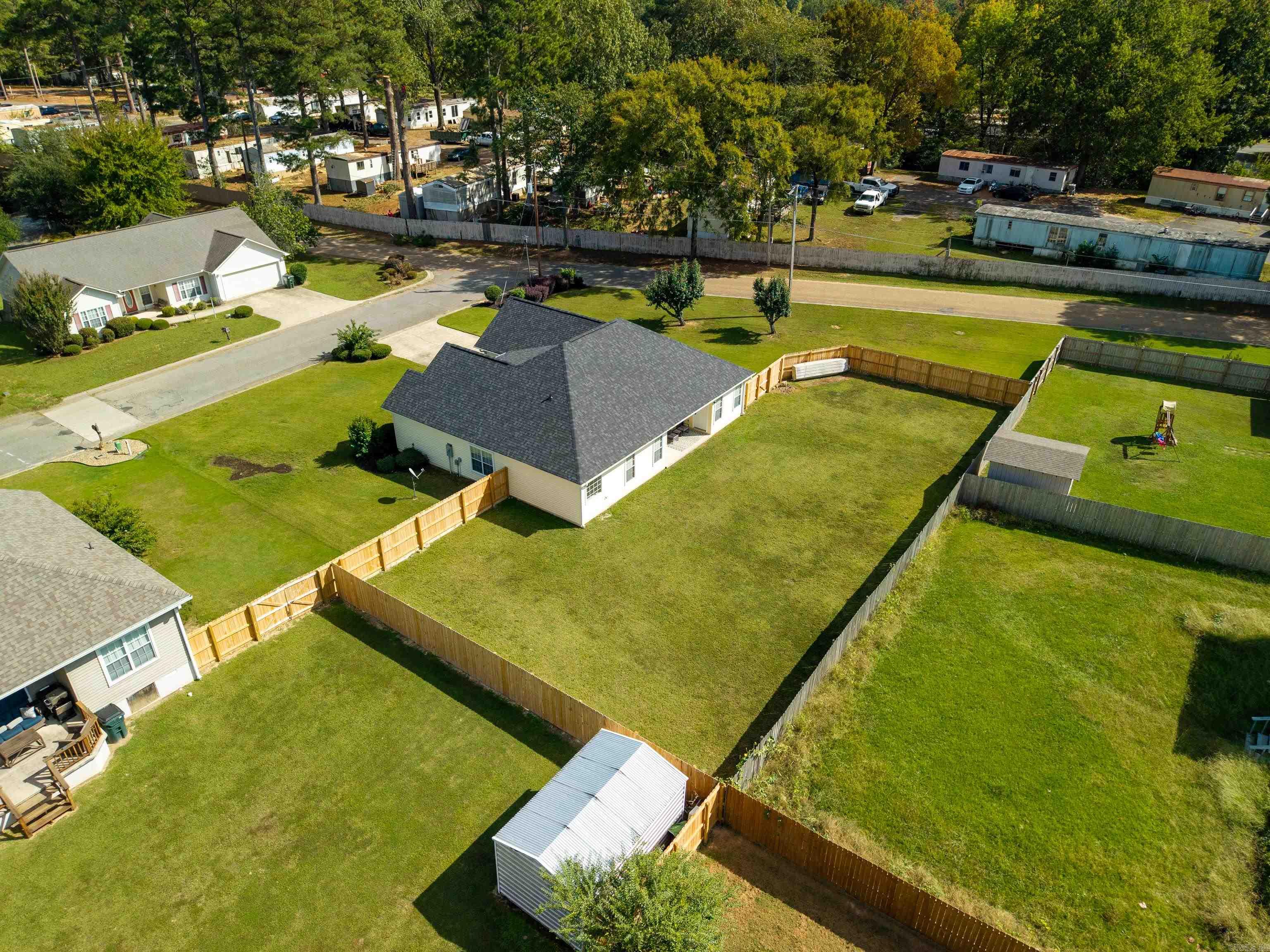 105 Wyatt Cove Property Photo 45