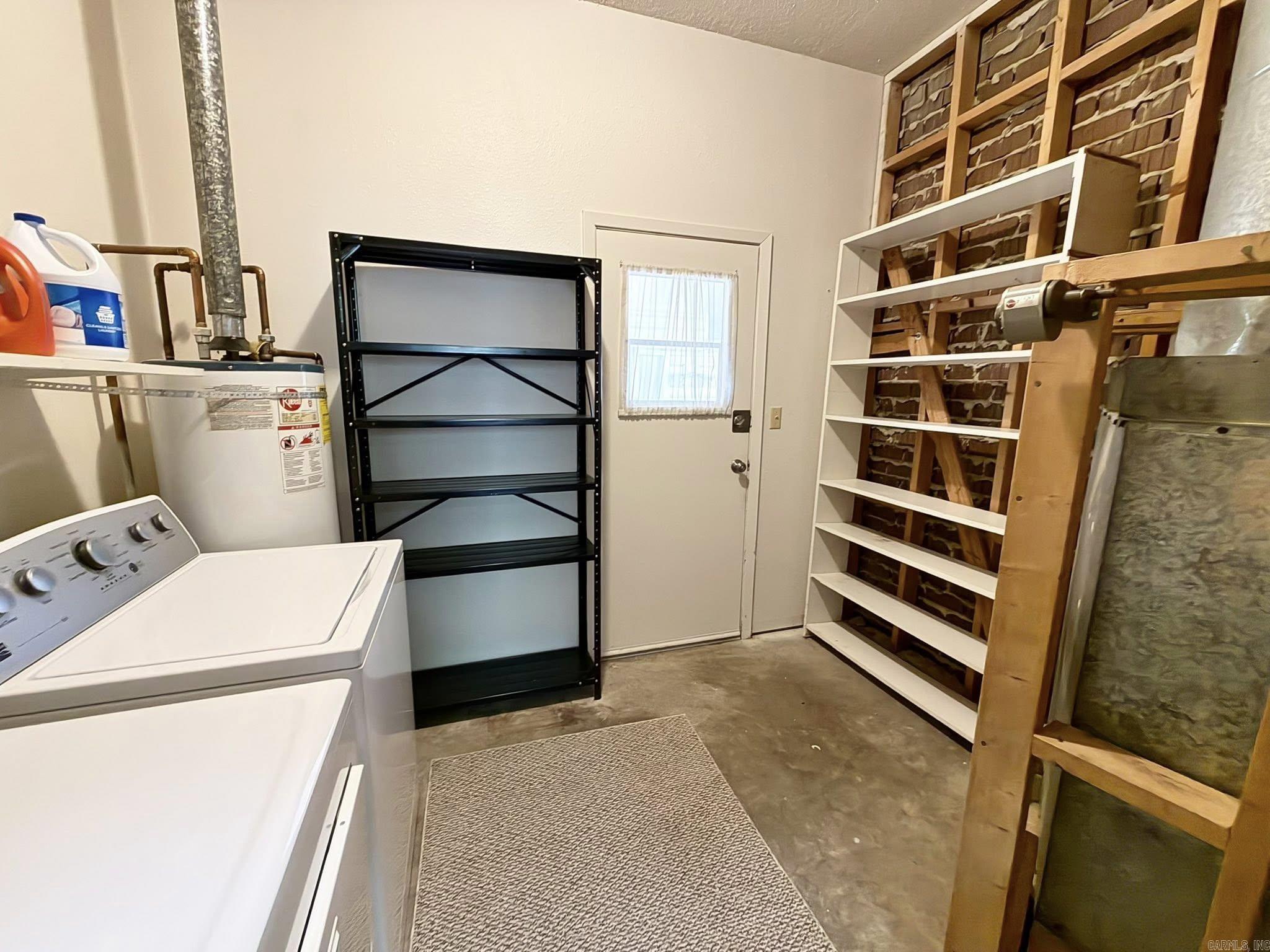 3015 Debra Street Property Photo 5