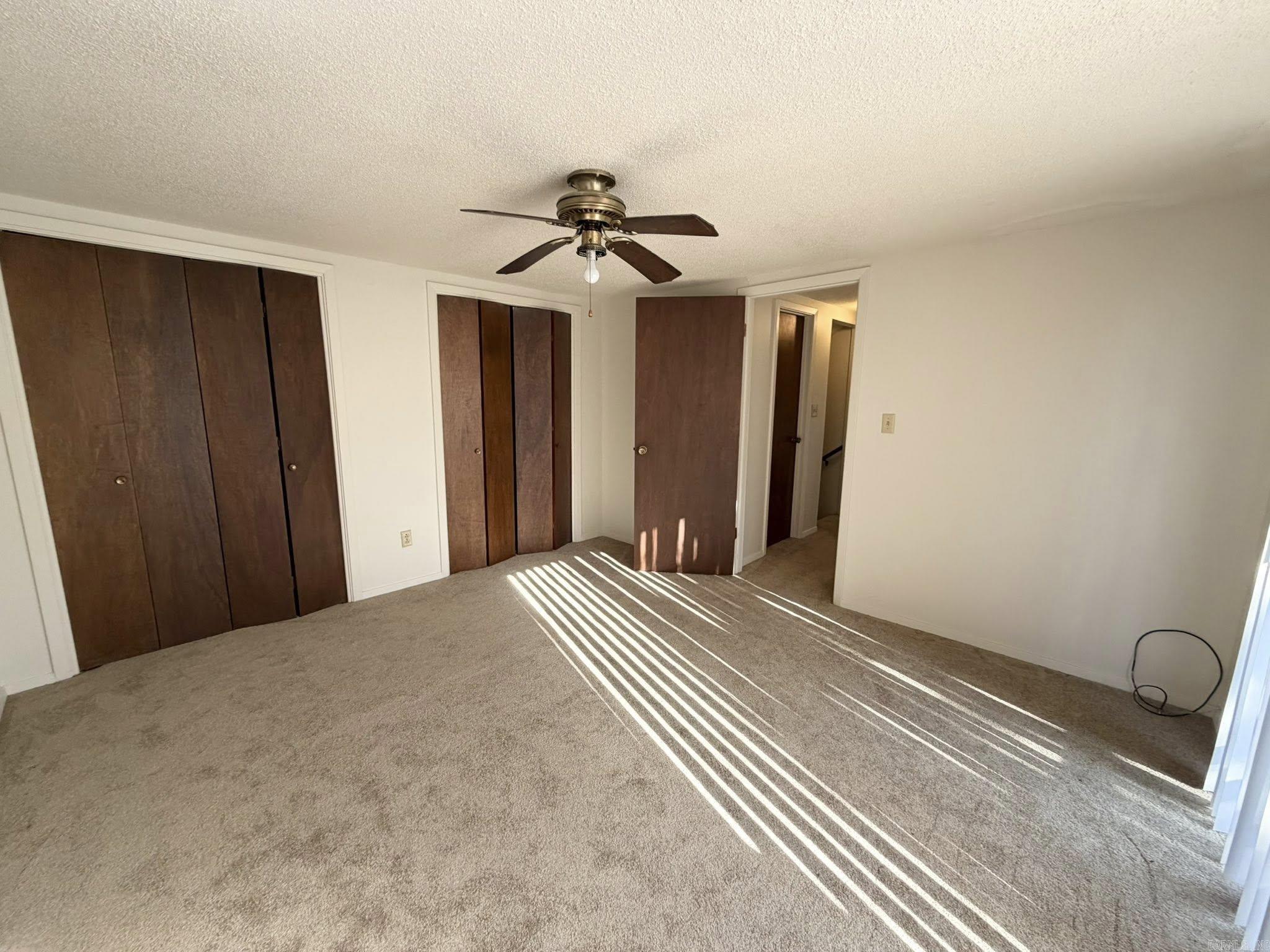 3015 Debra Street Property Photo 18