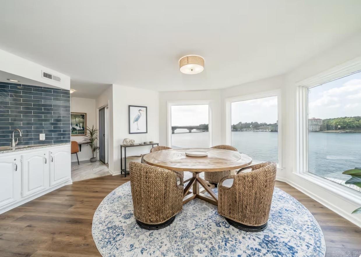101 Long Island Drive Property Photo 1