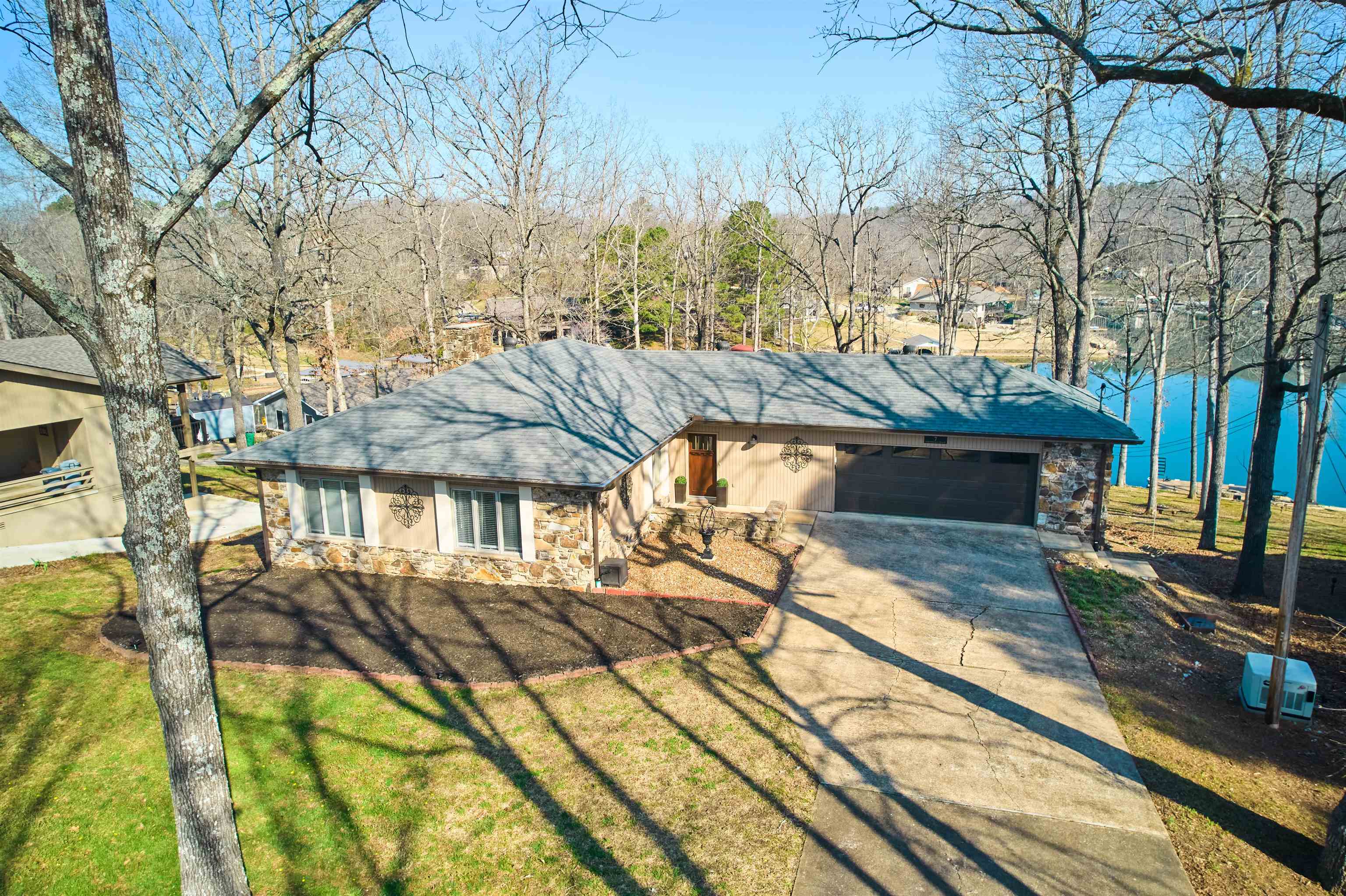 7 Winnebago Trace Property Photo 1
