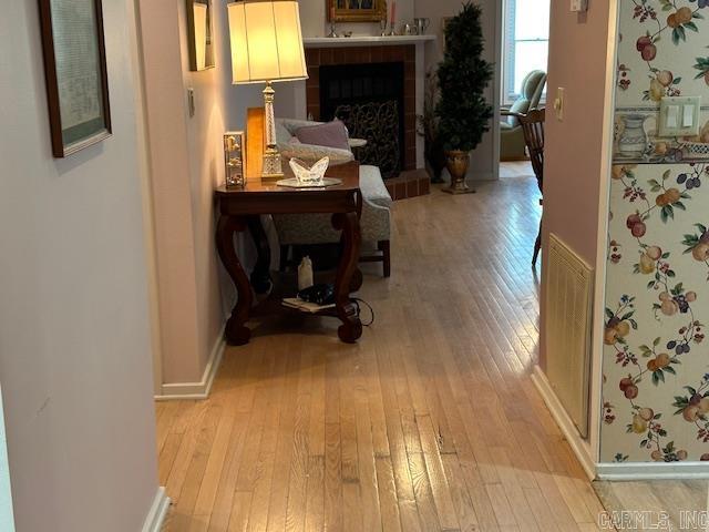 601 Woodlawn #15 Property Photo 10