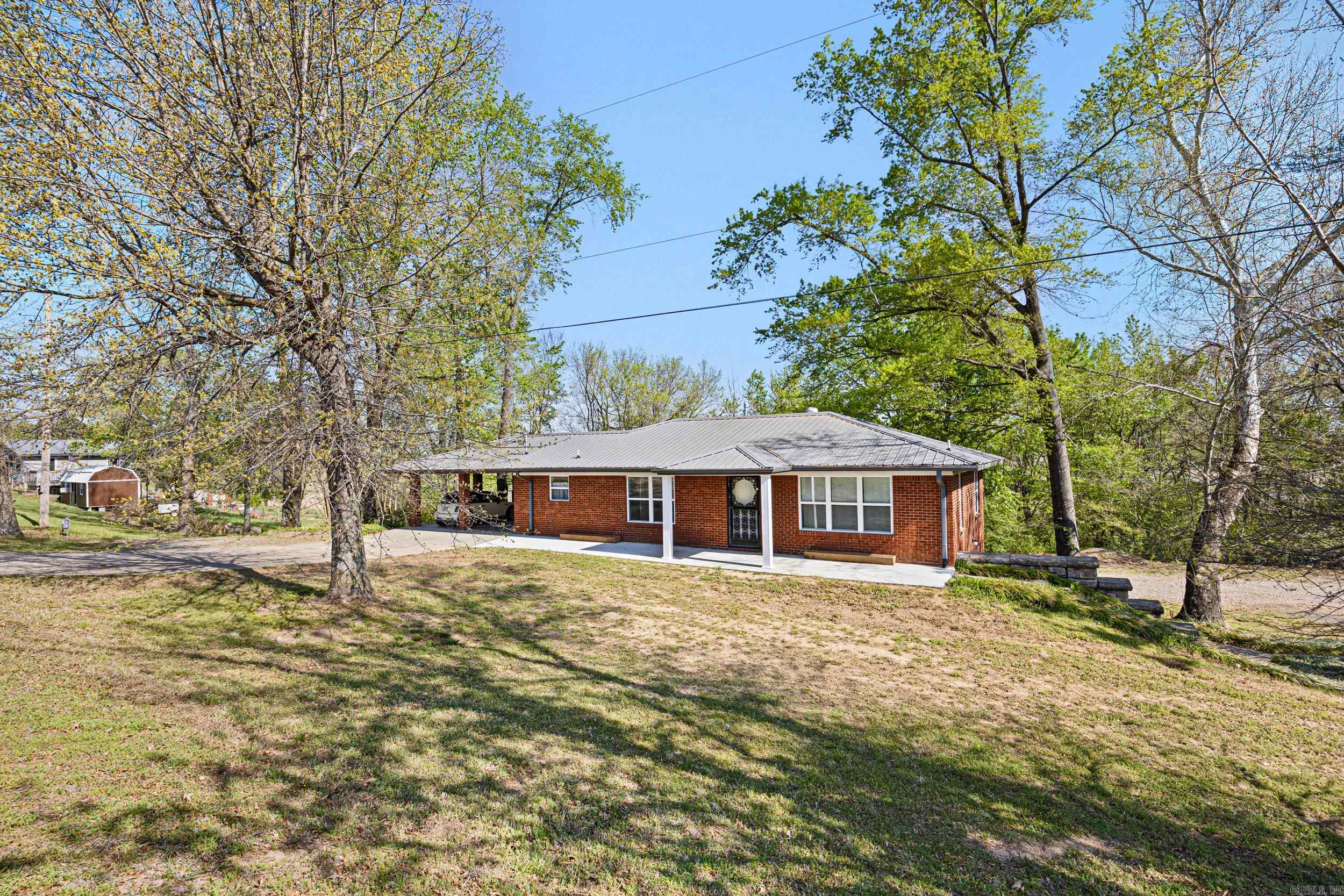 52 W Parish Drive