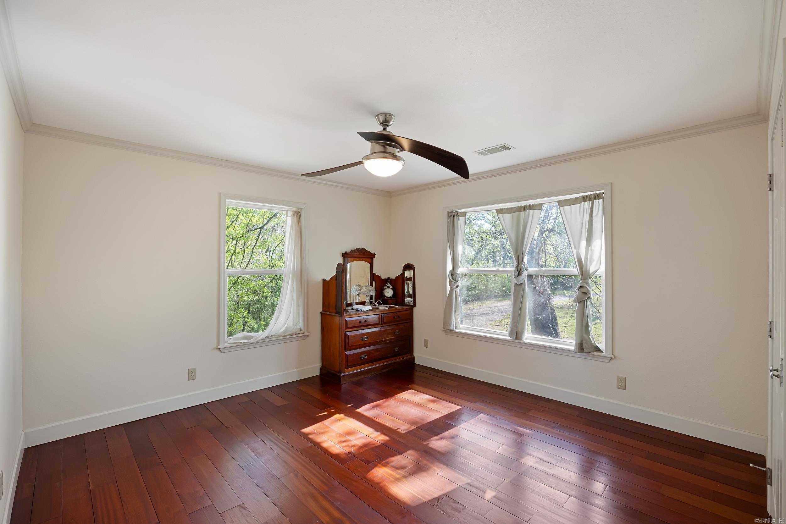 52 W Parish Drive Property Photo 24