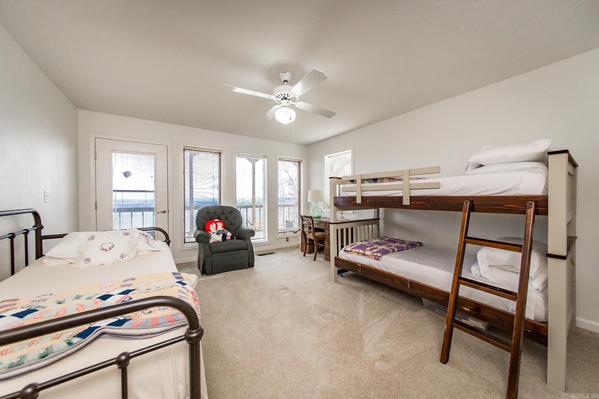225 E Bluff Property Photo 40