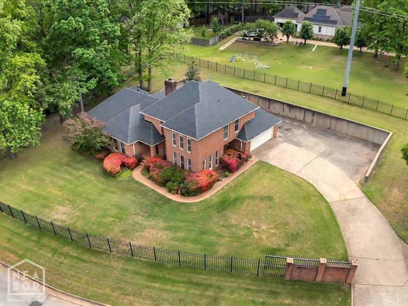 2005 Catharine Drive Property Photo 4