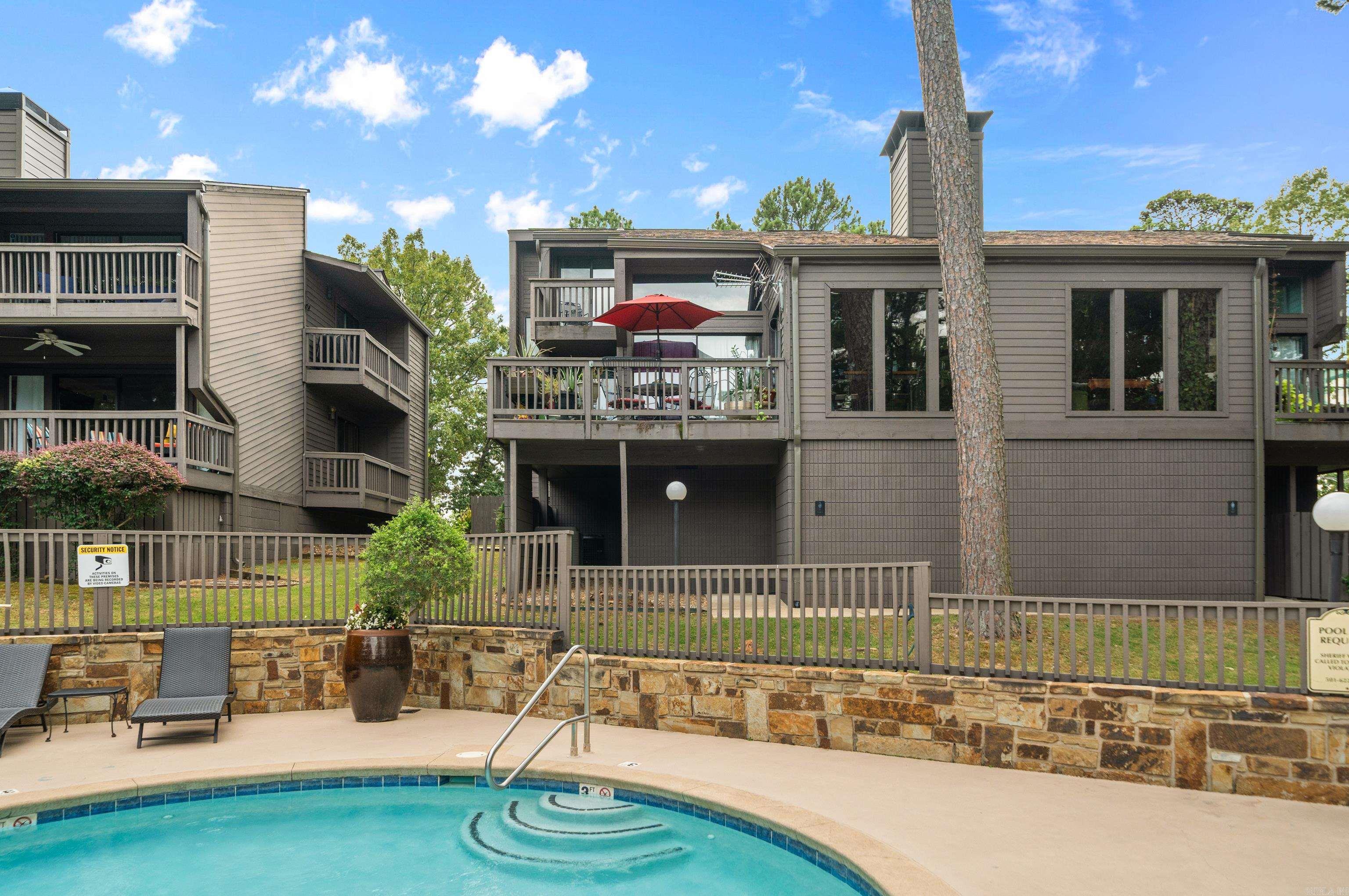 200 Hamilton Oaks Drive K-2 Property Photo 2