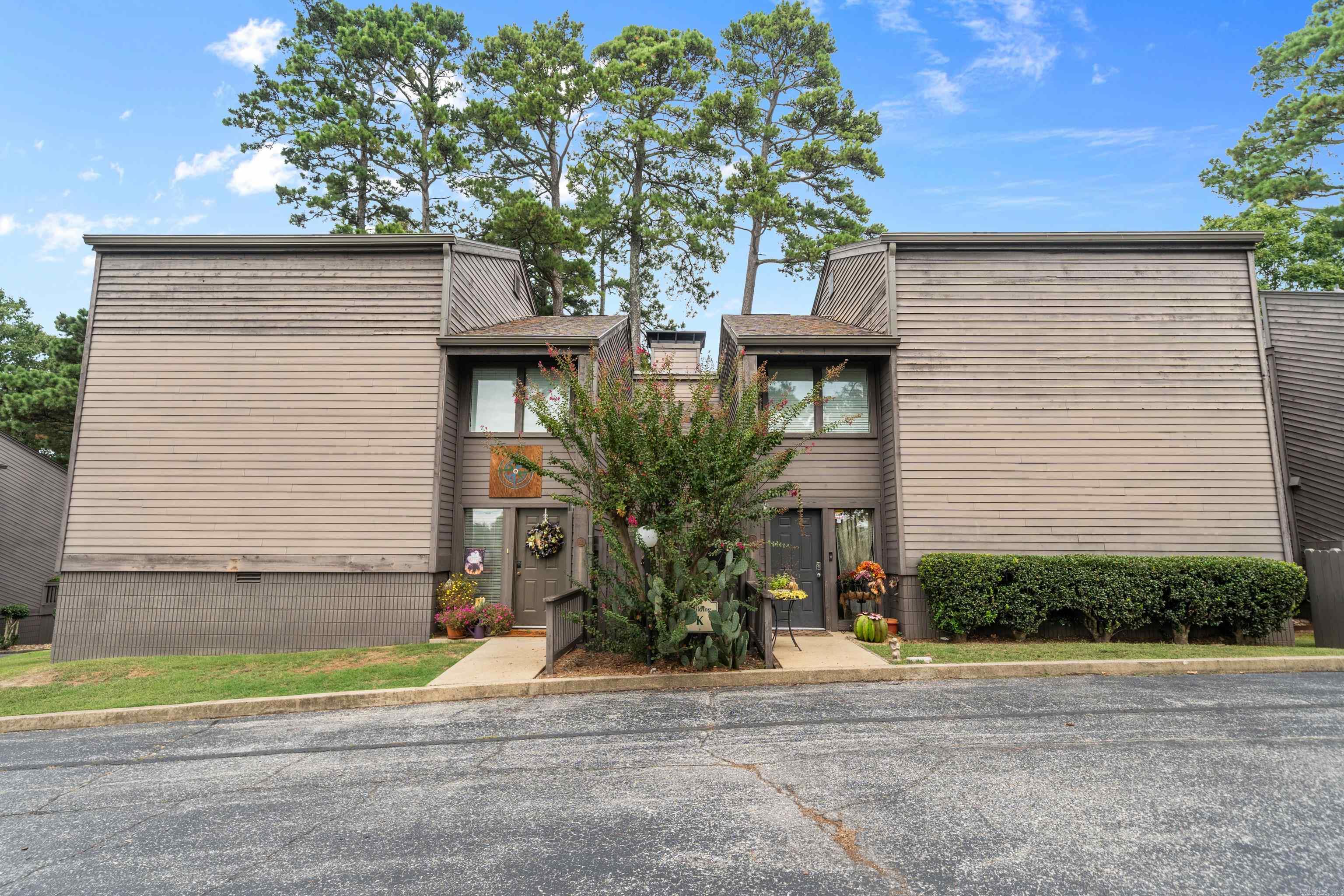 200 Hamilton Oaks Drive K-2 Property Photo 45