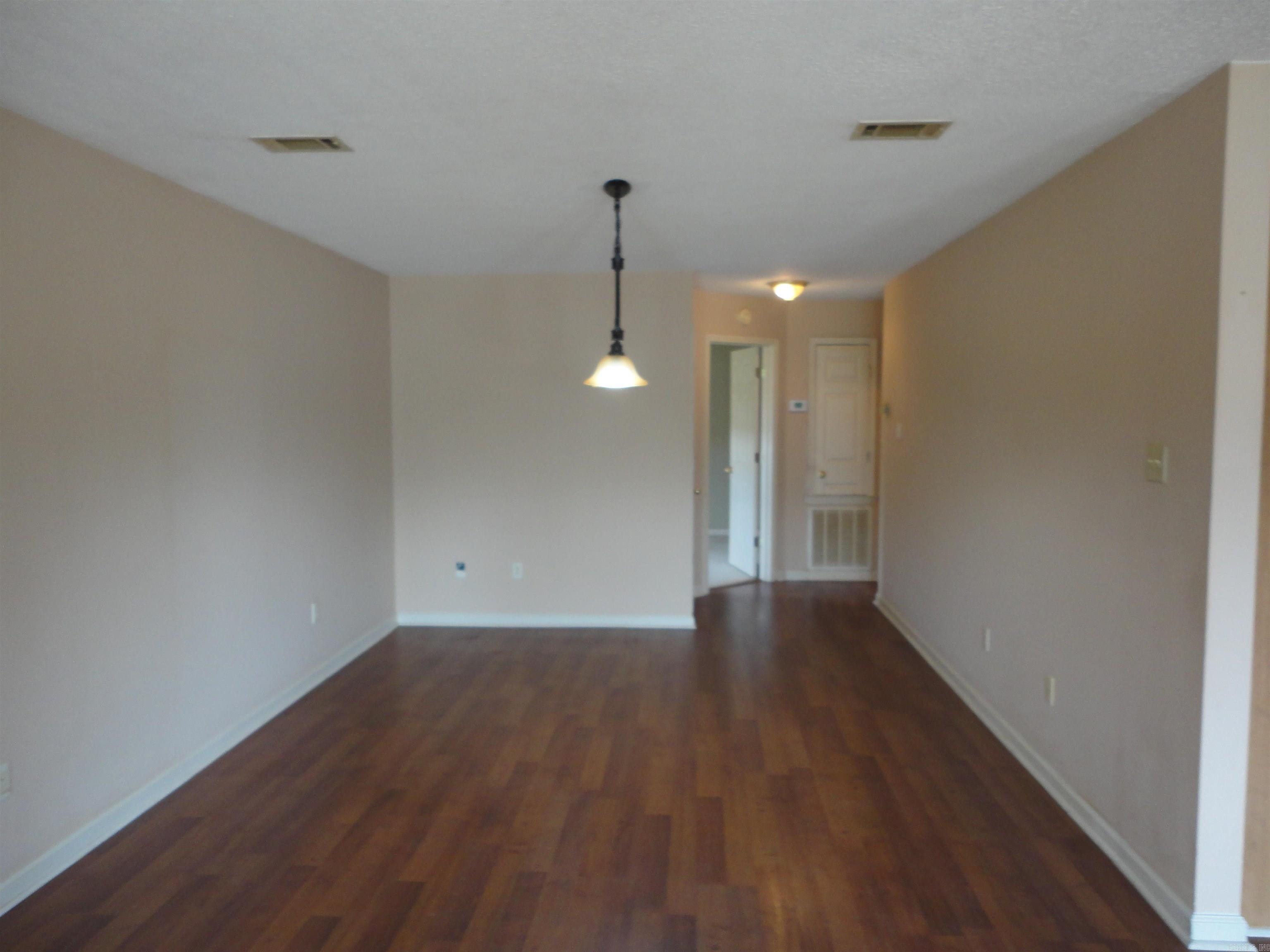 500 Scenic Valley Drive Property Photo 17