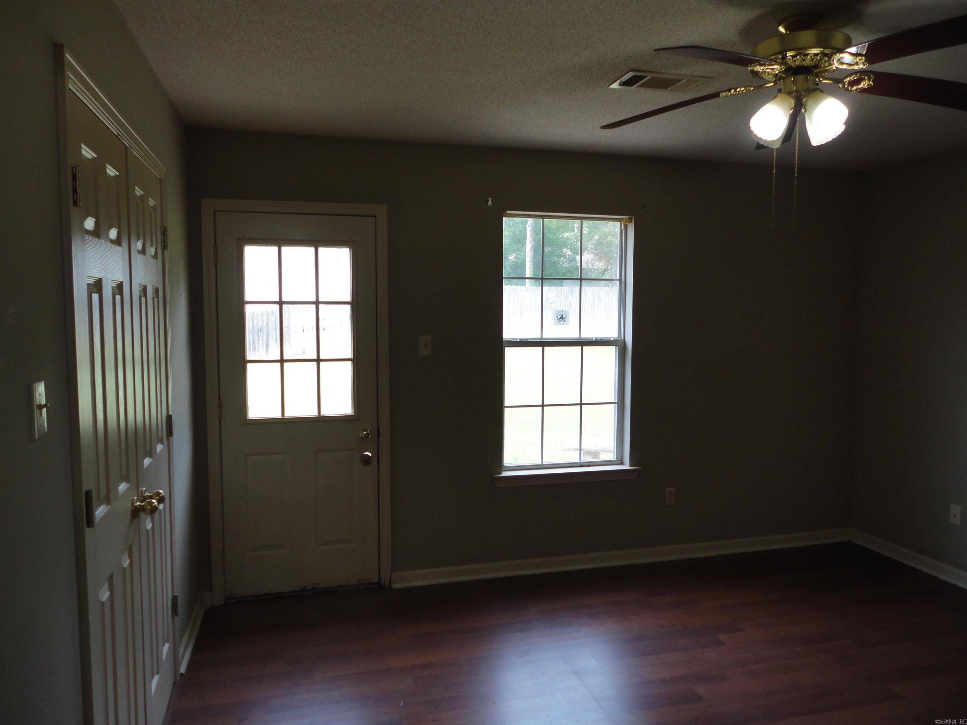 500 Scenic Valley Drive Property Photo 27