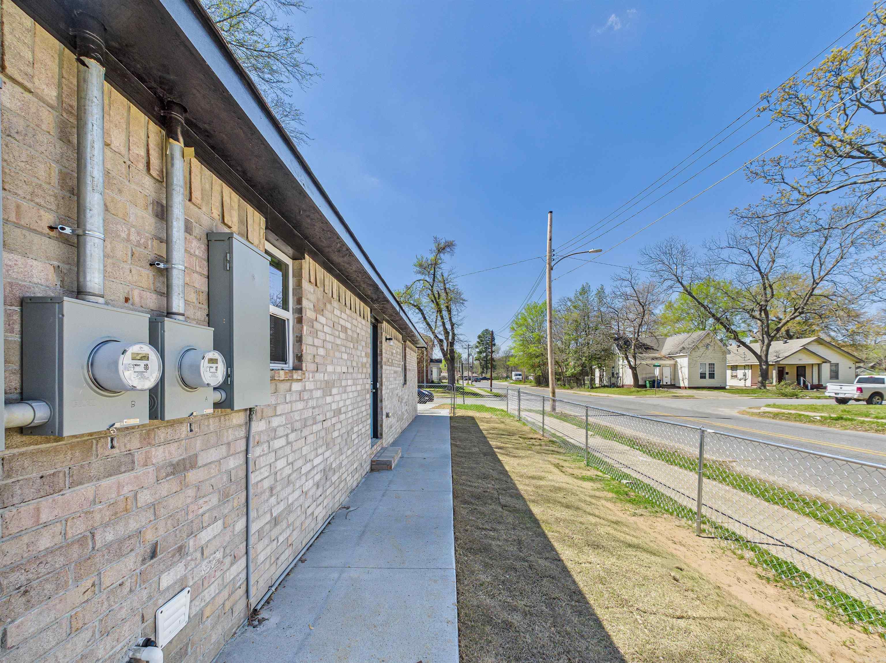 1524 Schaer Street Property Photo 7