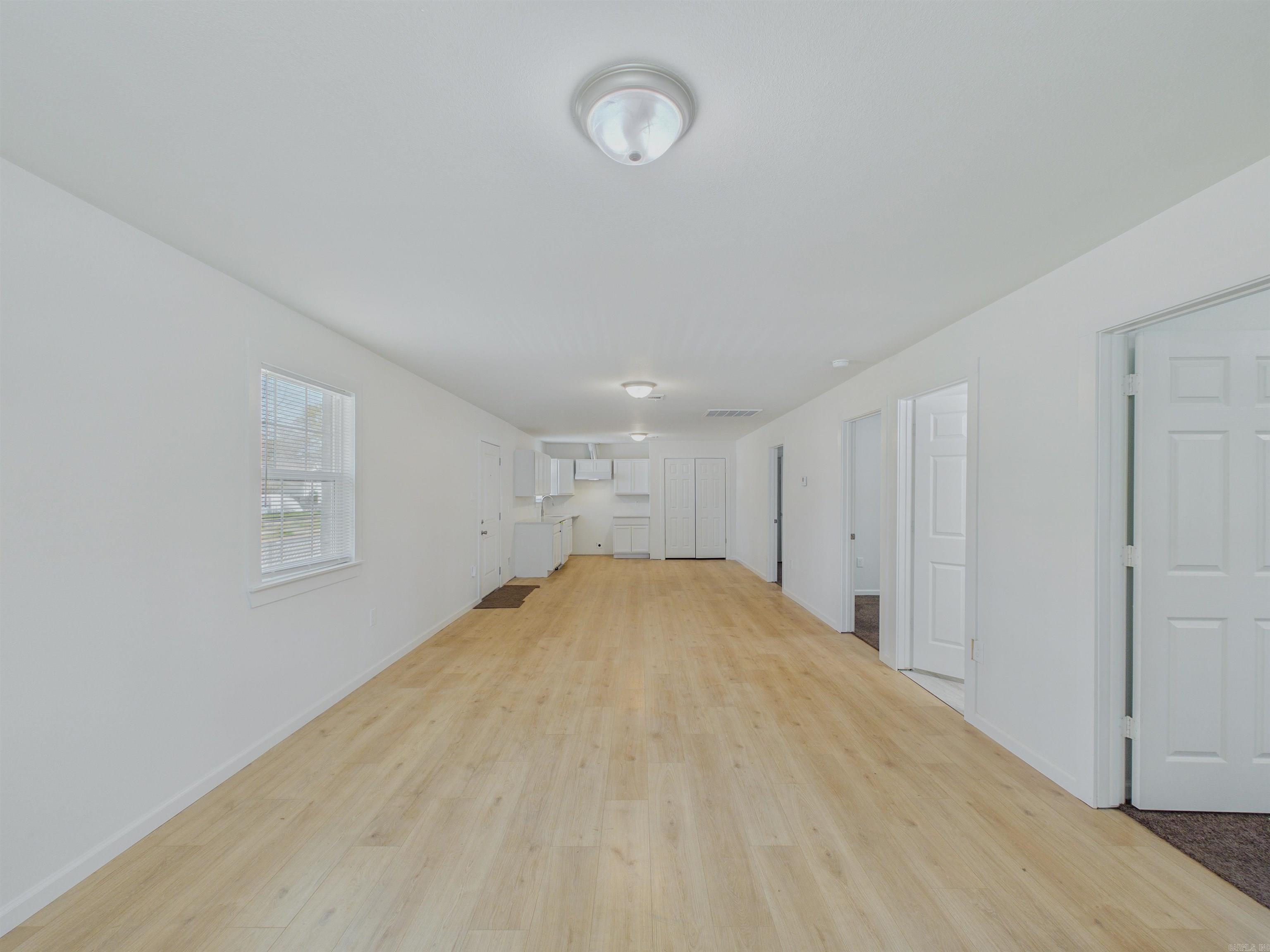 1524 Schaer Street Property Photo 9