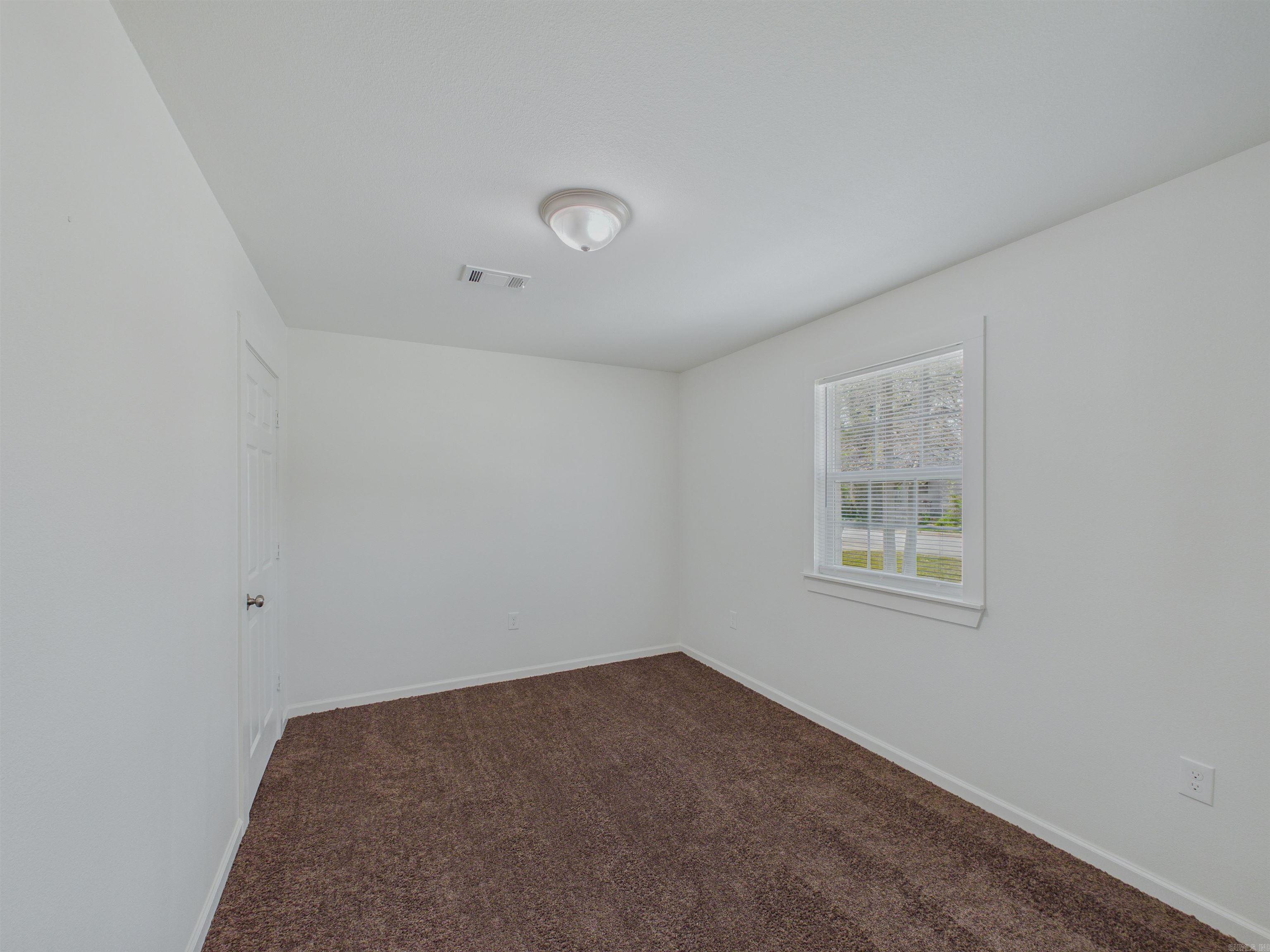 1524 Schaer Street Property Photo 15