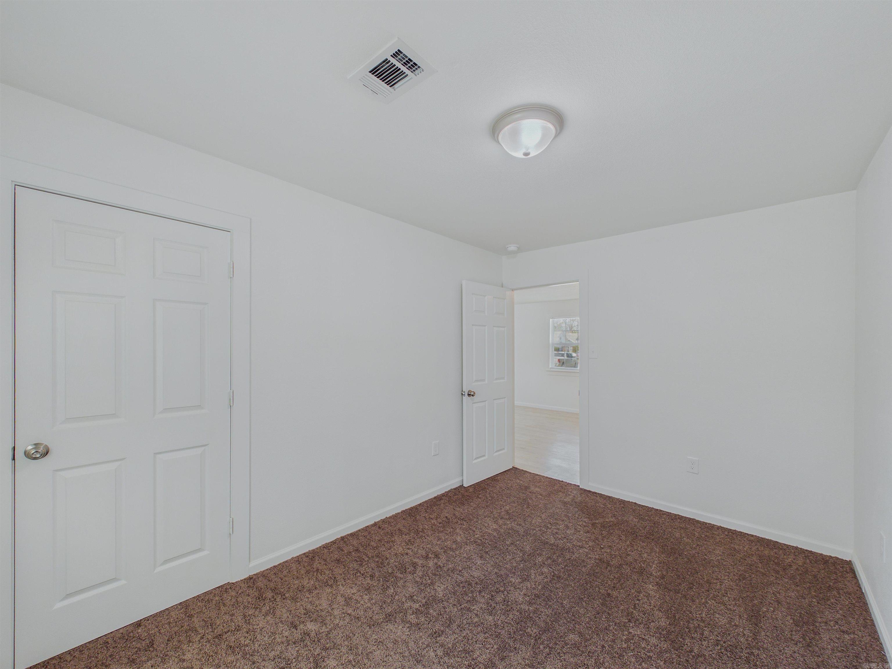 1524 Schaer Street Property Photo 18
