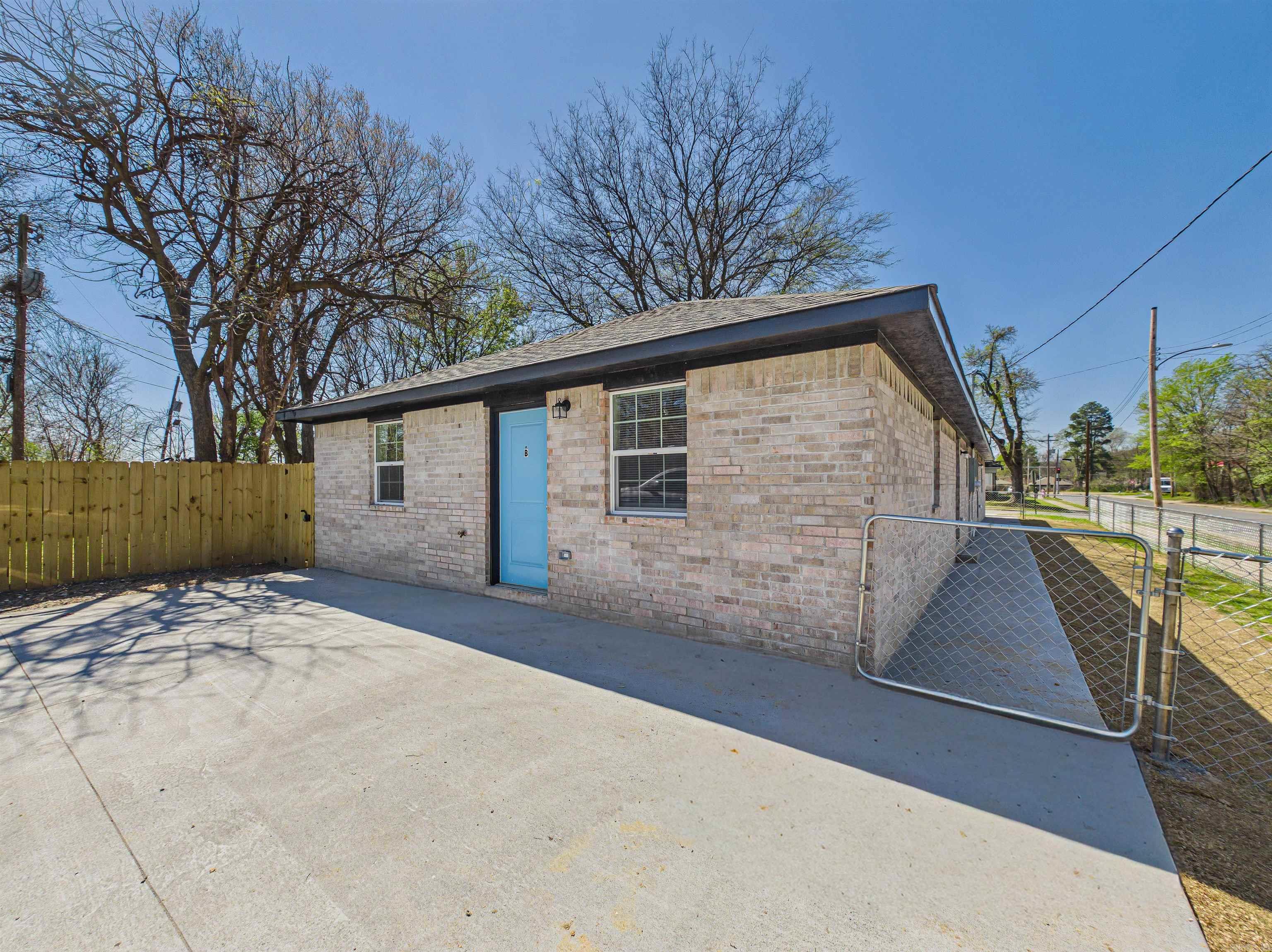 1524 Schaer Street Property Photo 26