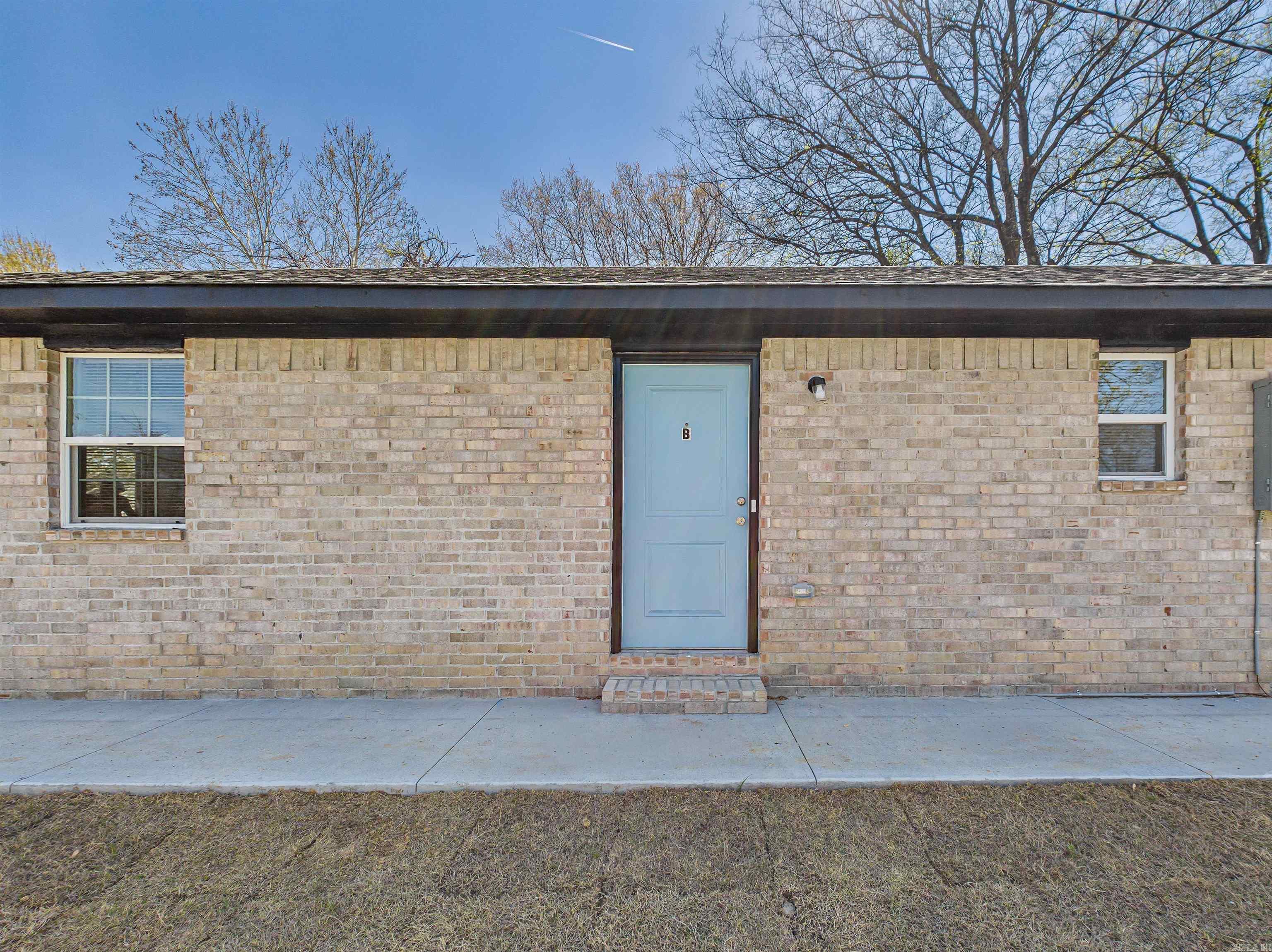 1524 Schaer Street Property Photo 27
