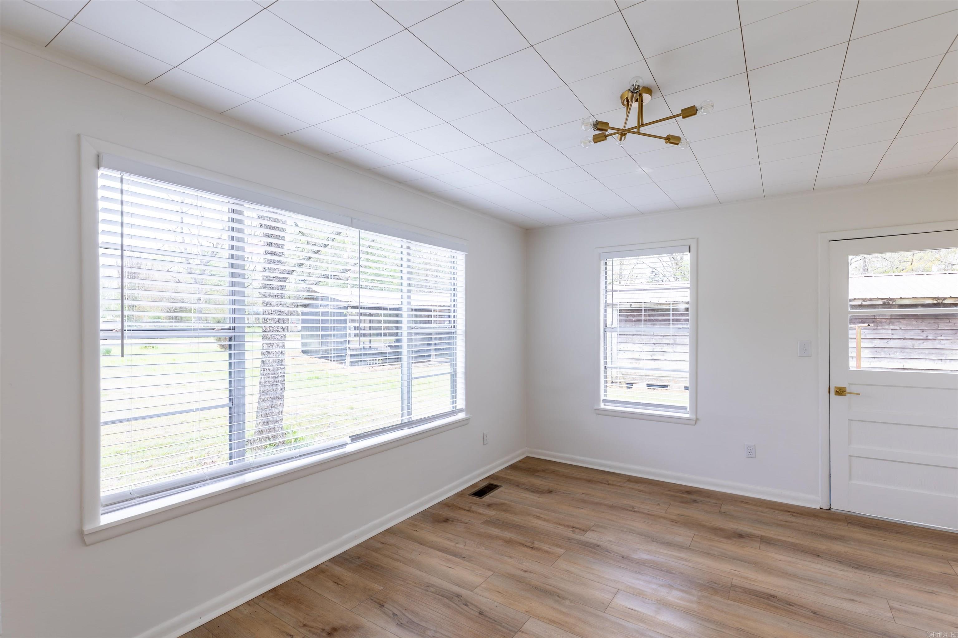 90 Mimosa Circle Property Photo 9