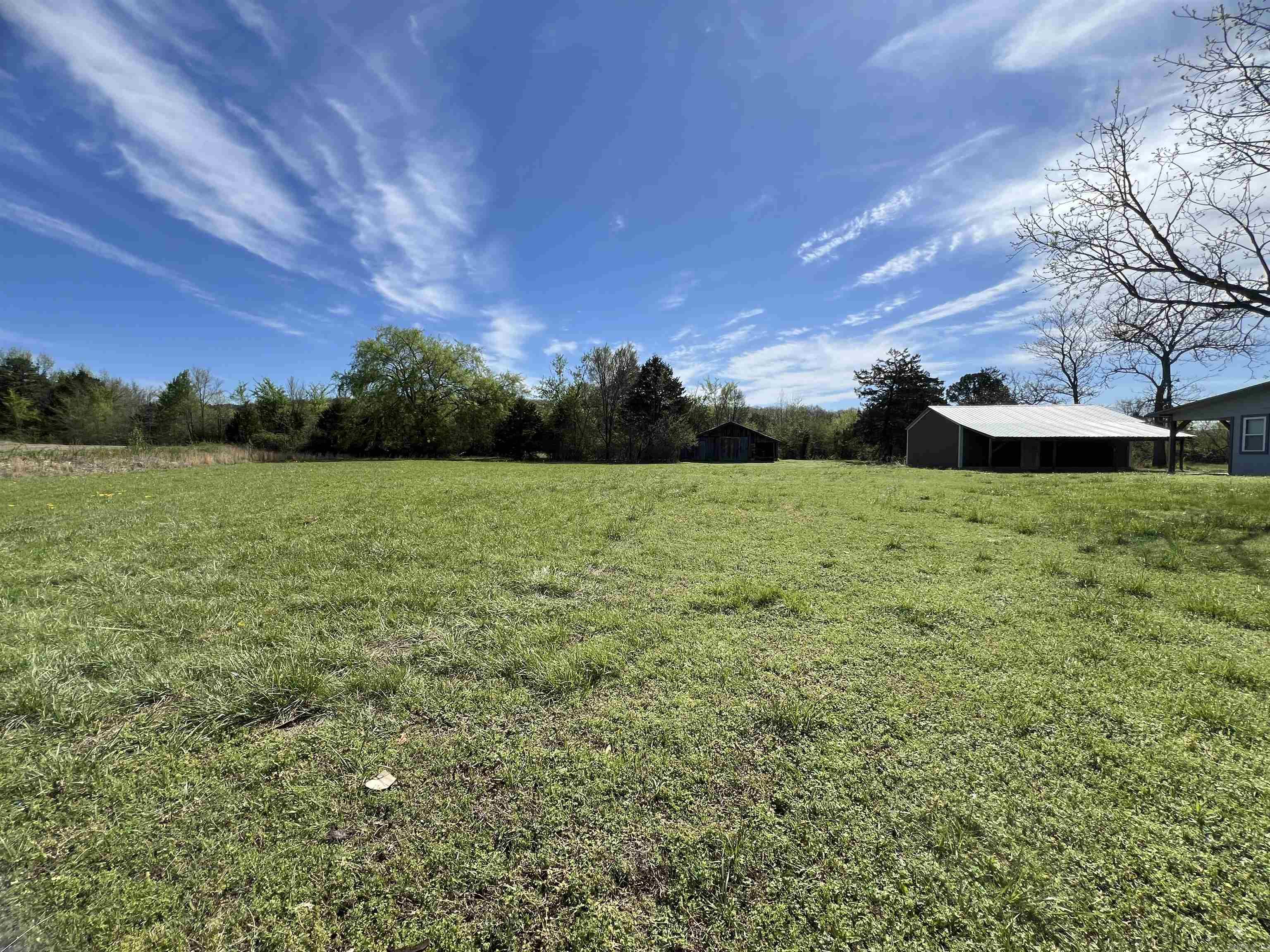 2421 Hwy 95 E Property Photo 19