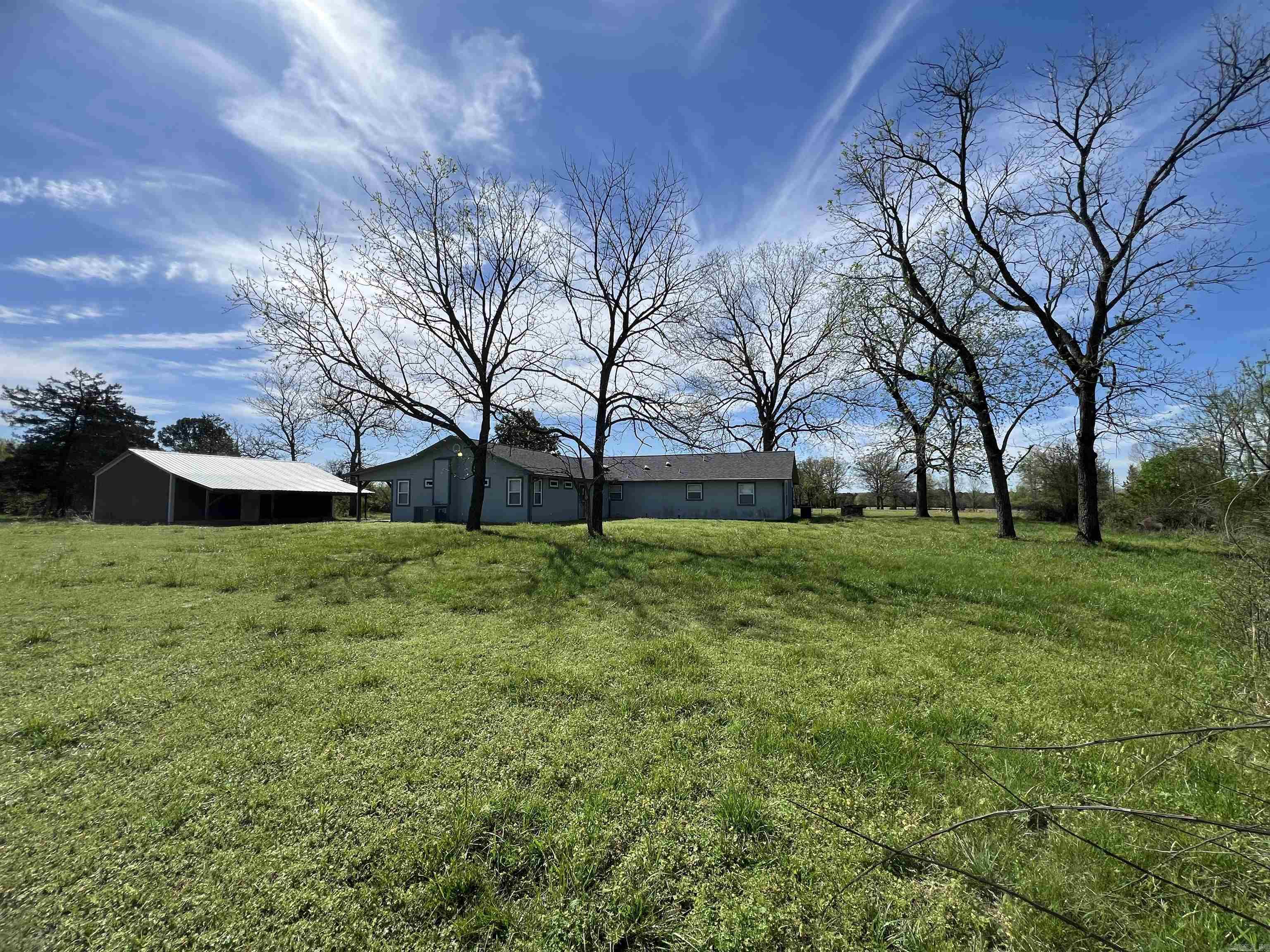 2421 Hwy 95 E Property Photo 20